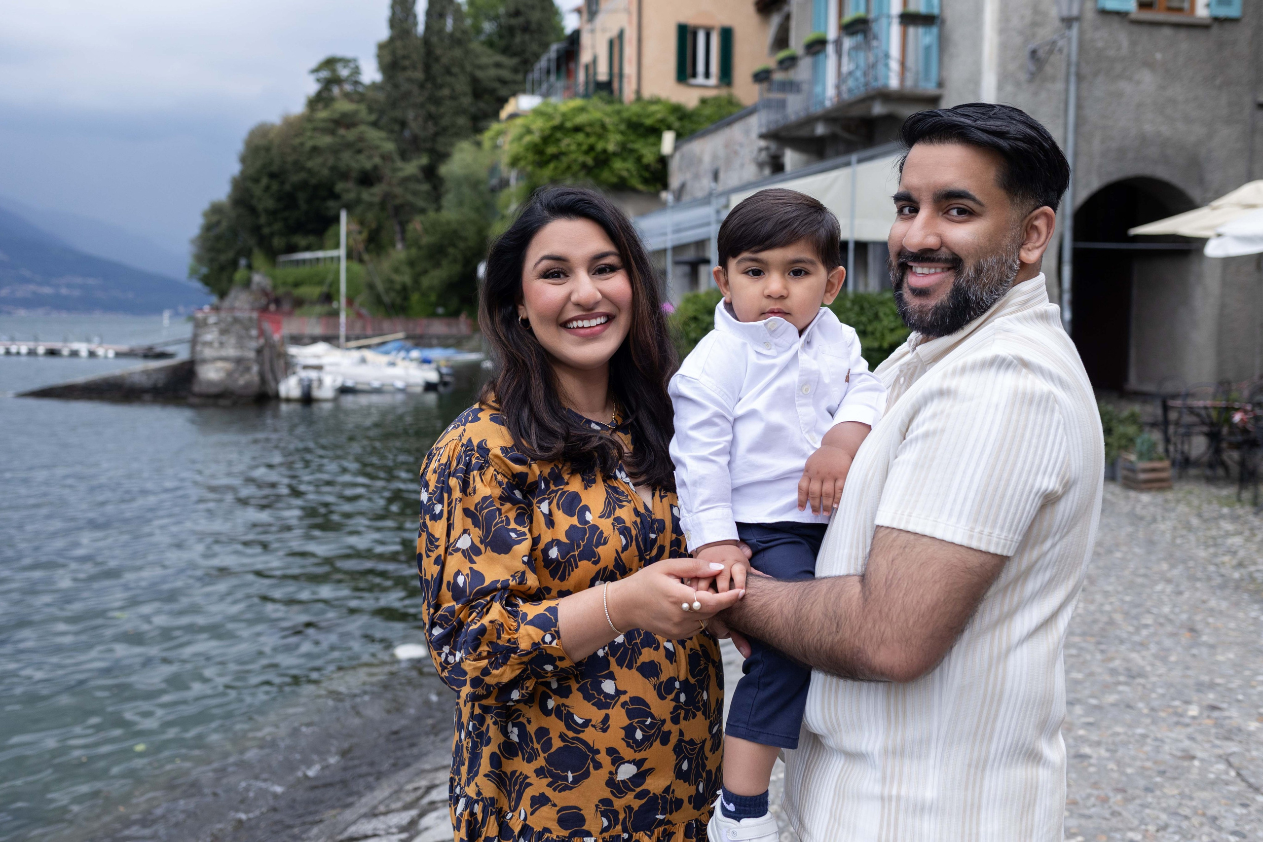Family portraits. Photographer in Milan |Mila Pro Photo