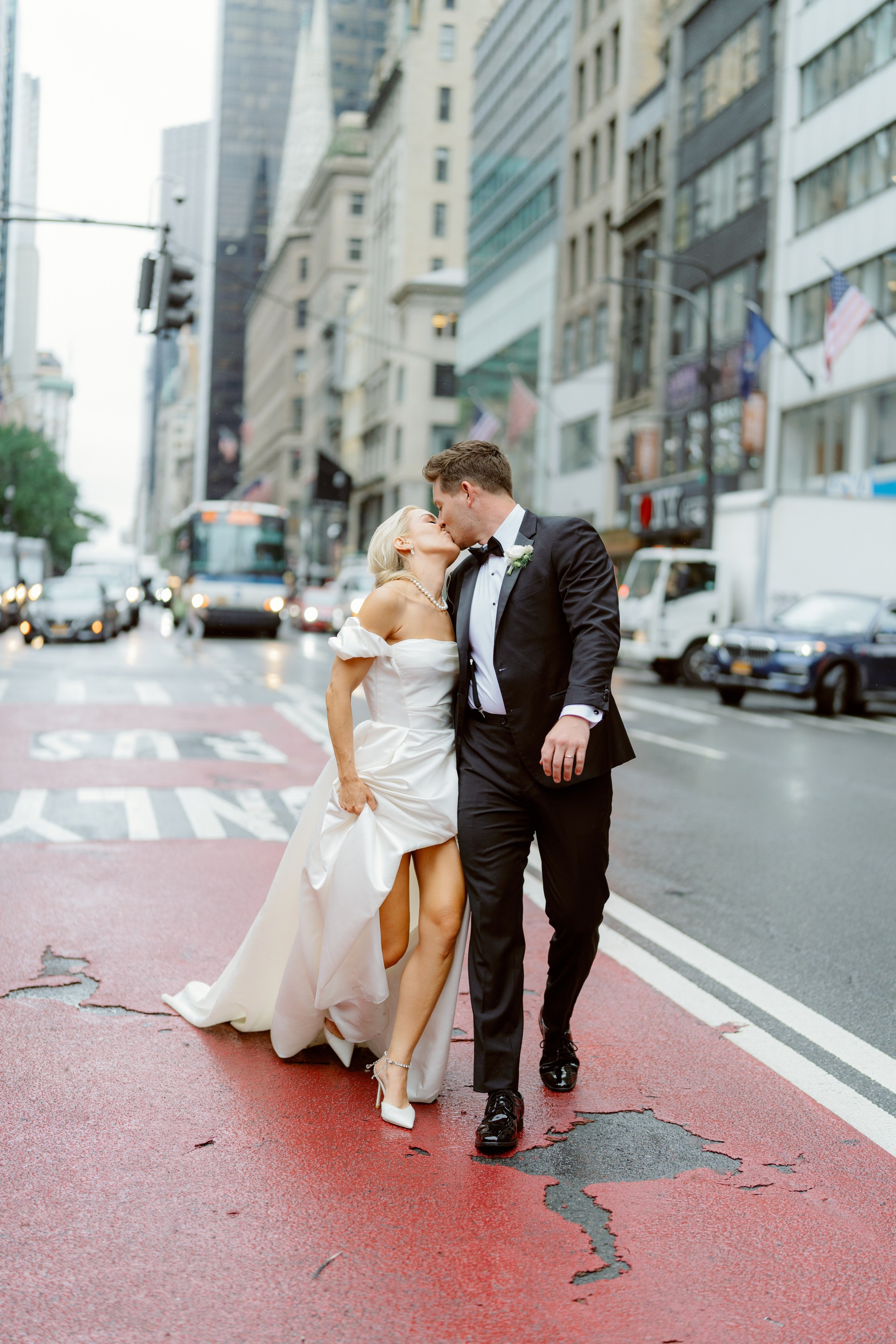 Brianna and Josh’s Manhattan Loft 620 Wedding. Wedding photographer and videographer New York | New Jersey