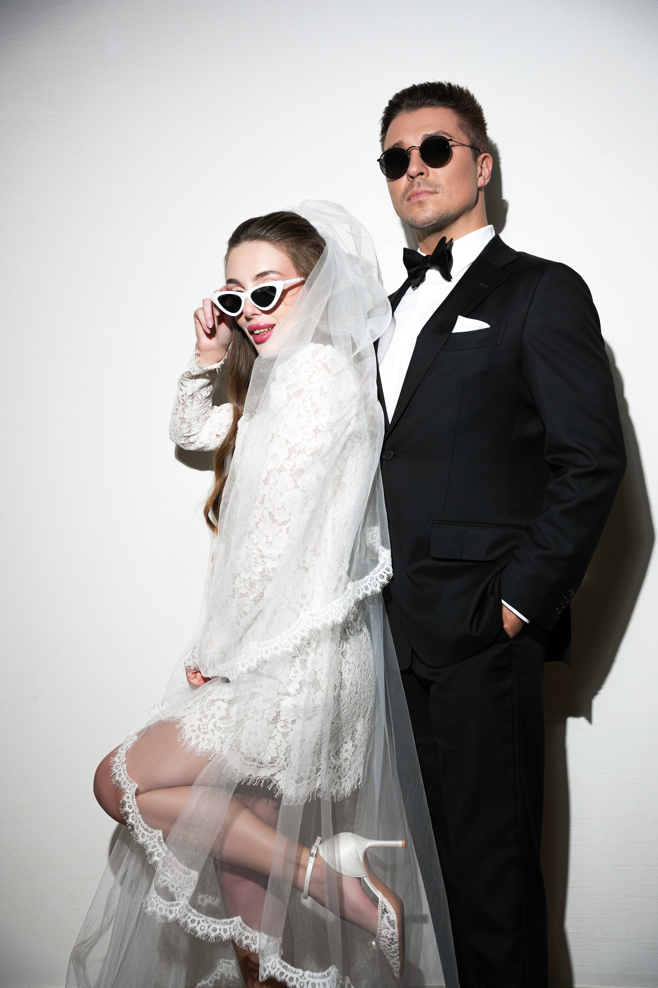 WEDDING. Photo and video production. Editing & retouching services. Training