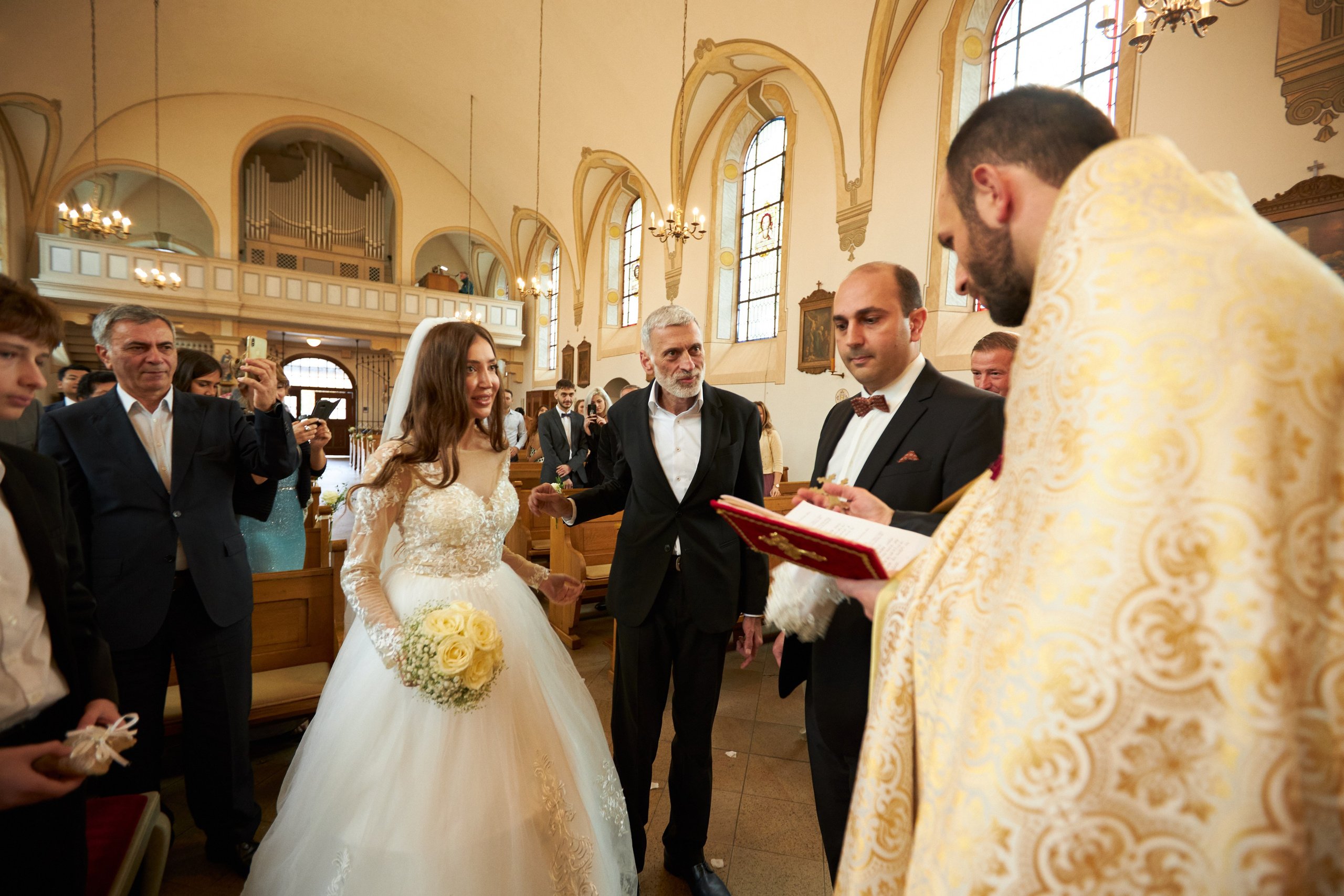 Hochzeitsfotos aus Düsseldorf. Hochzeitsfotograf und Hochzeitsvideograf aus Hamburg | Roka21Film