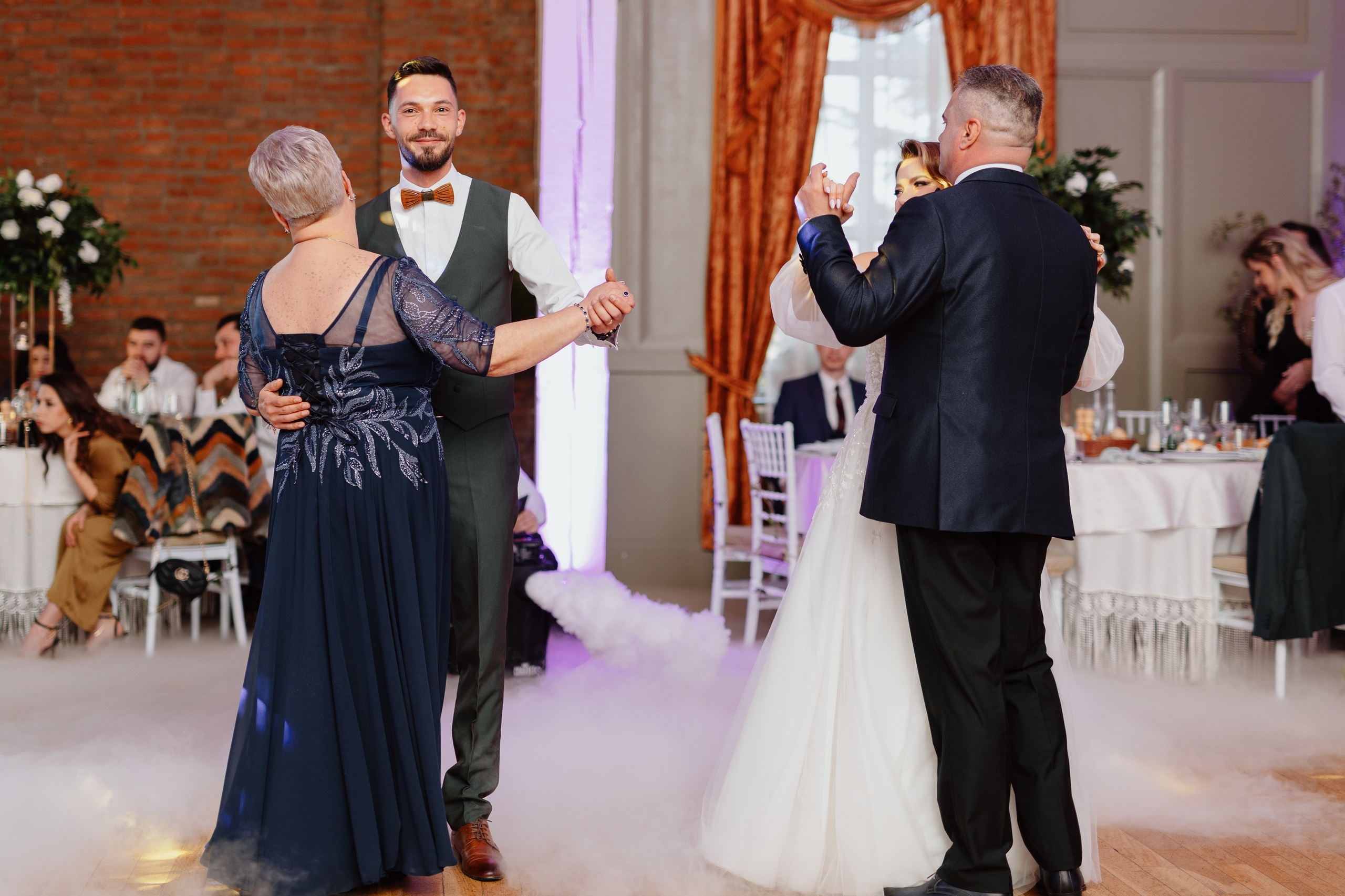 Nicoleta & Lucian. Main