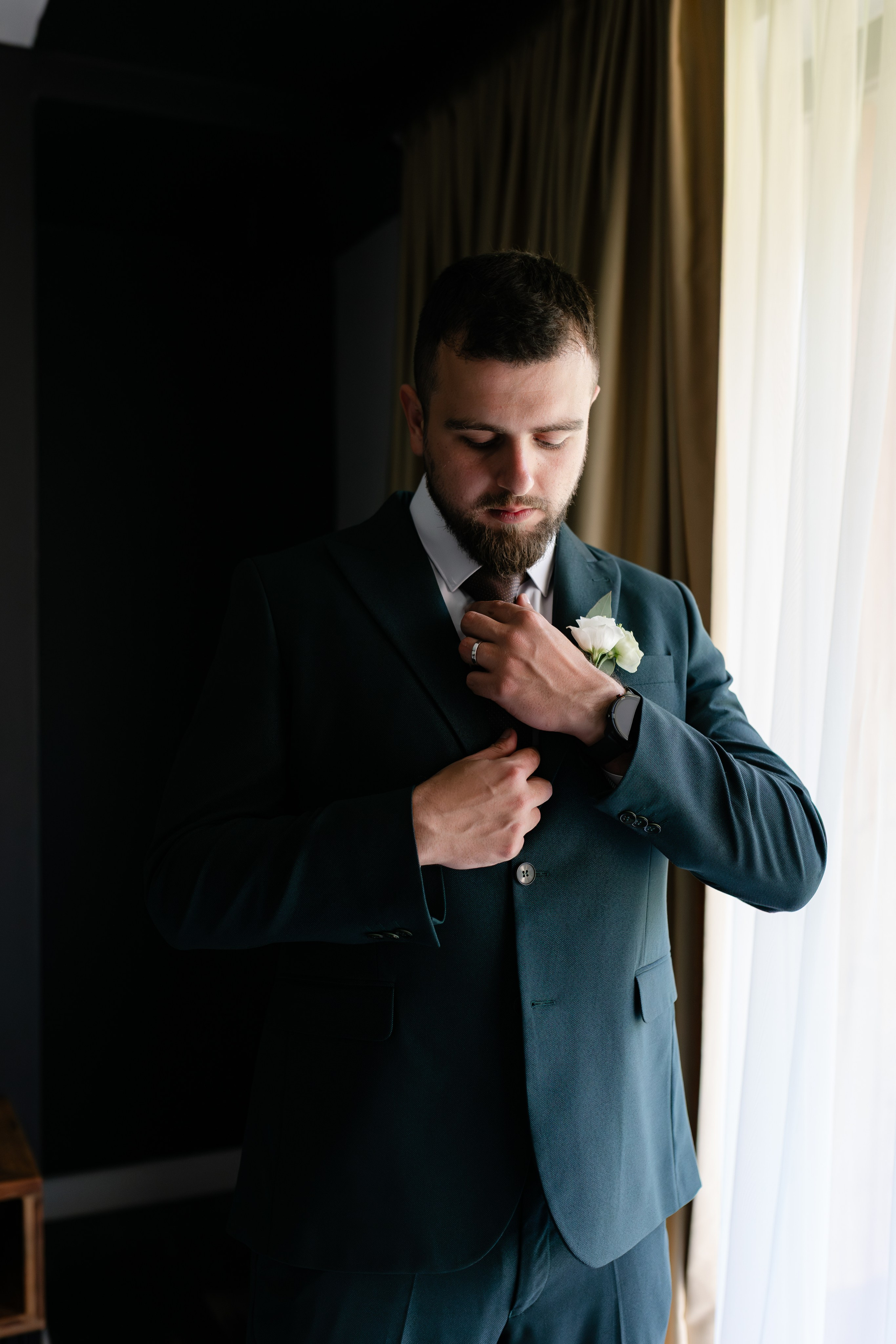 Flori & Cosmin. Main