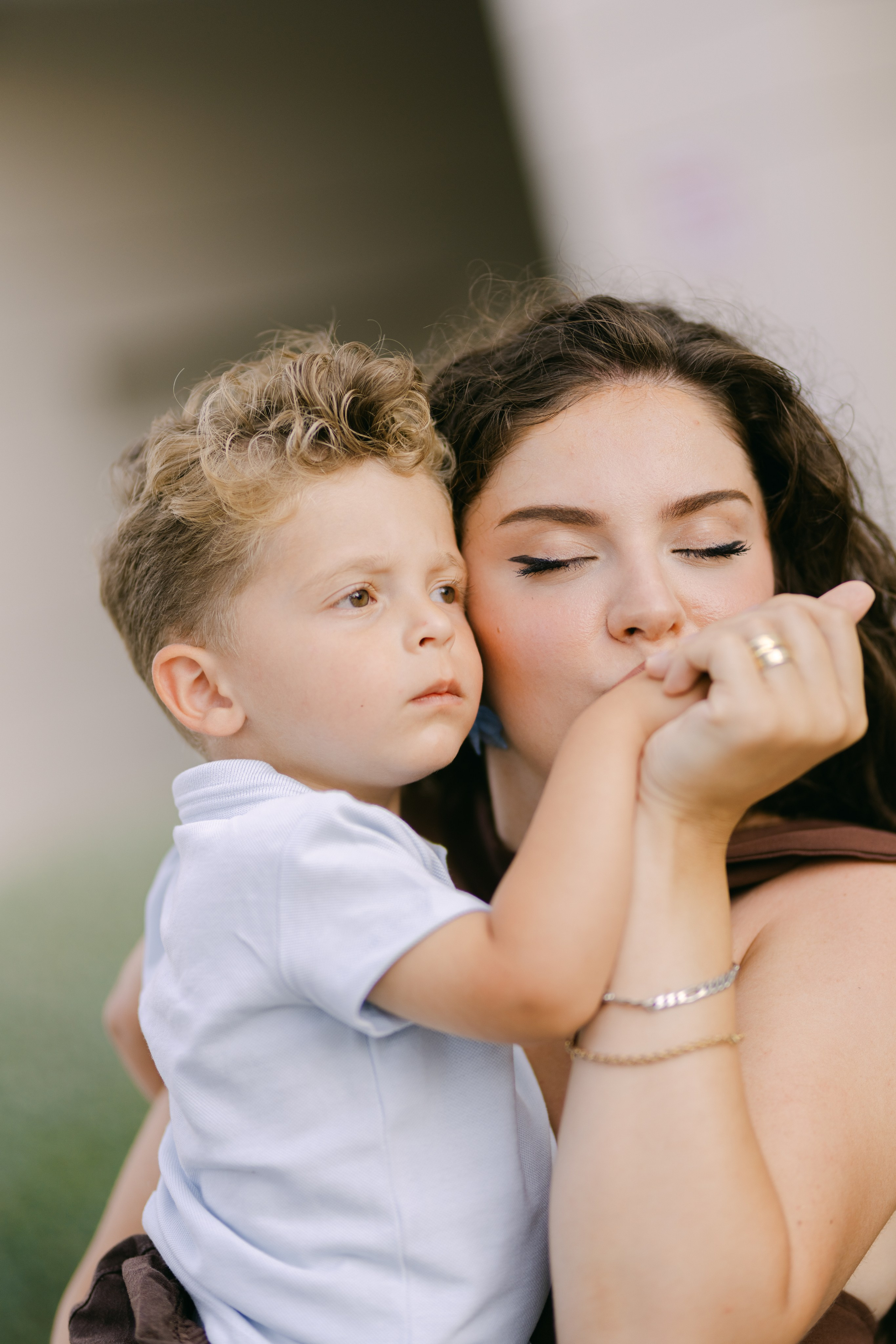 Family Photoshoot Mallorca Arenal — Natural Lifestyle Photography. Photographer in Mallorca