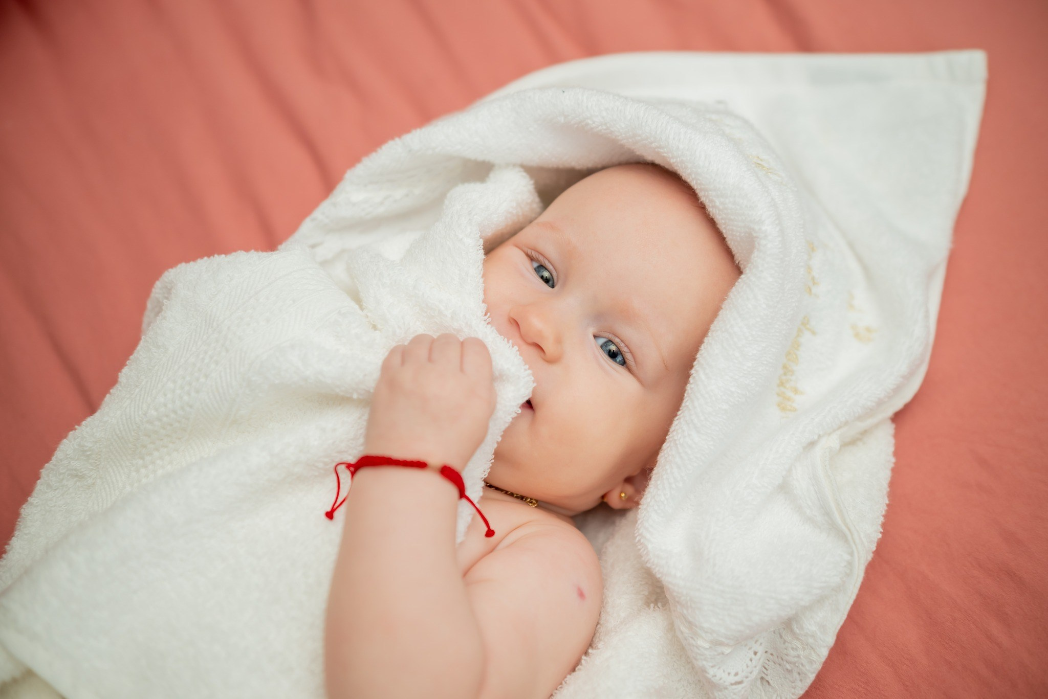 Christenings. Captured Moments by Olguta Vizauer