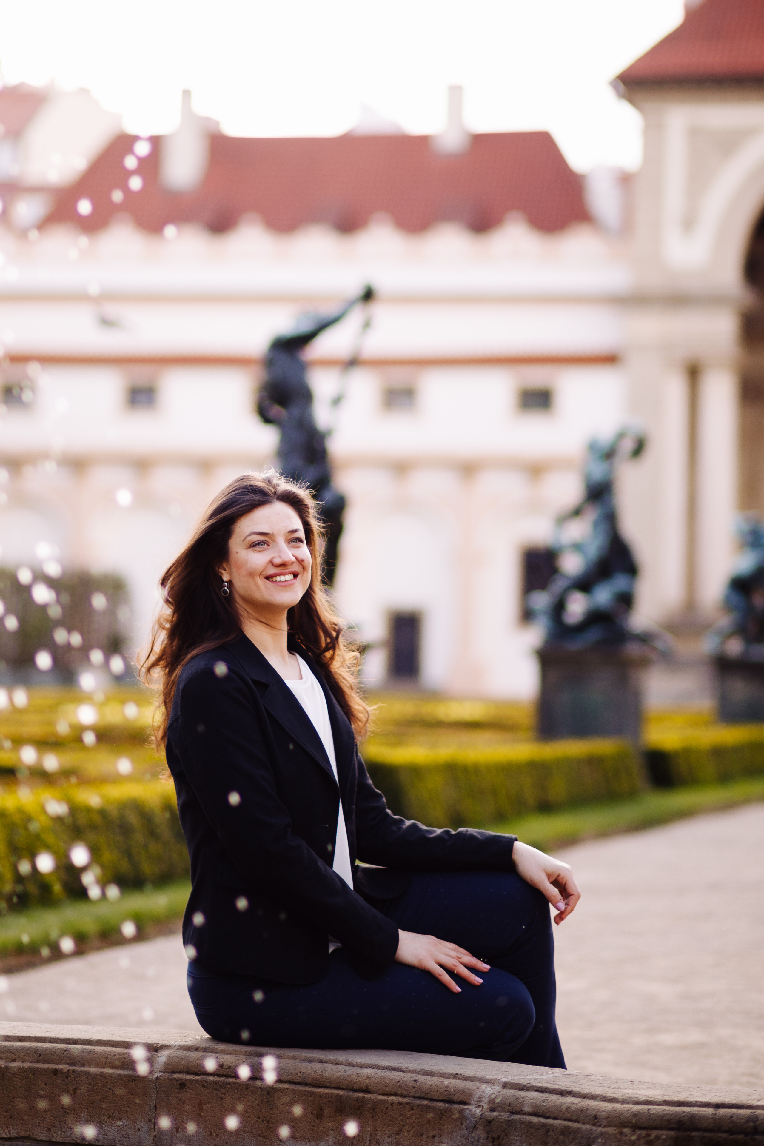Julia & Daria. Photographer in Prague for tourists
