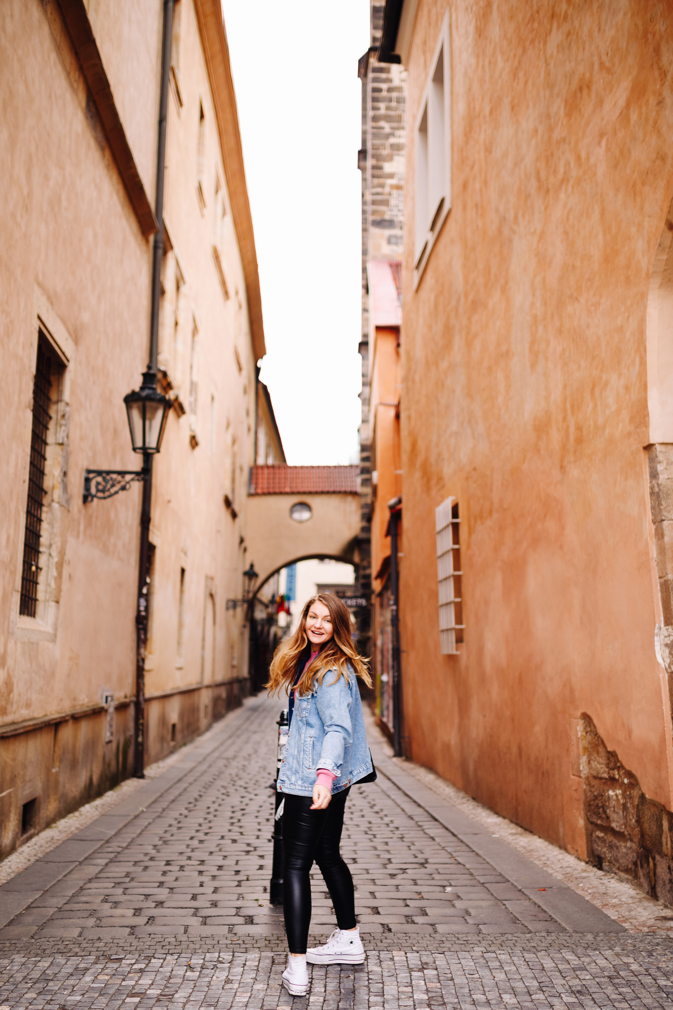 Anastasiia. Photographer in Prague for tourists