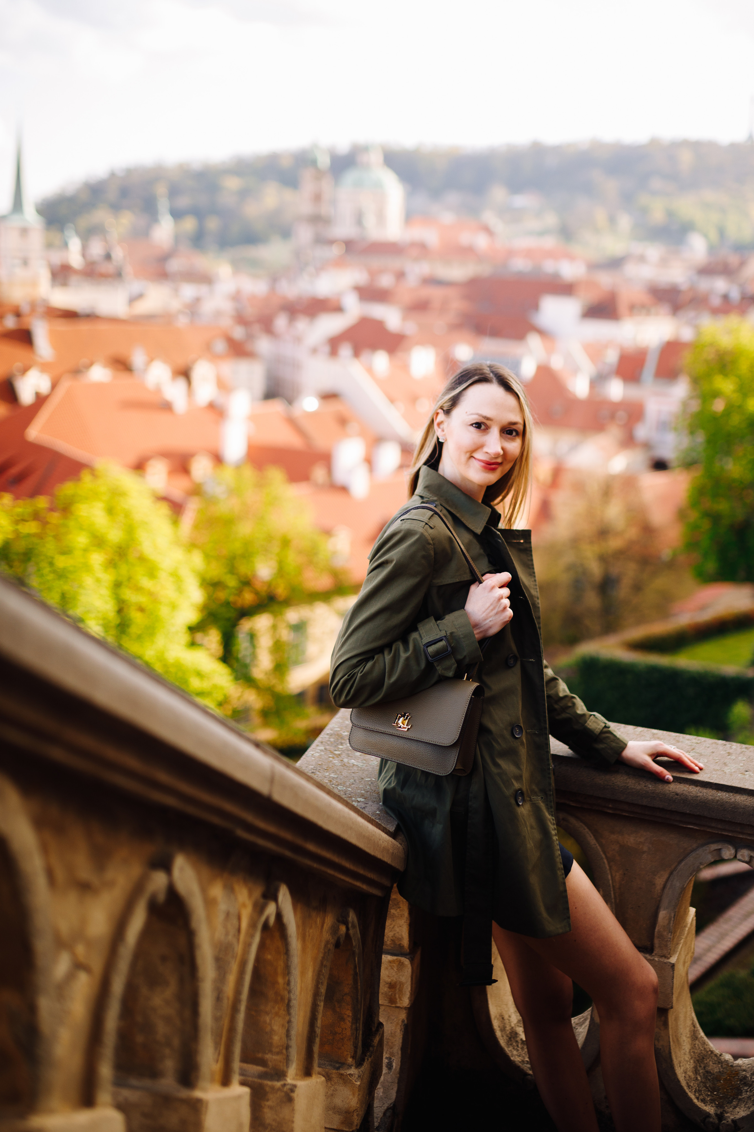 Julia & Daria. Photographer in Prague for tourists