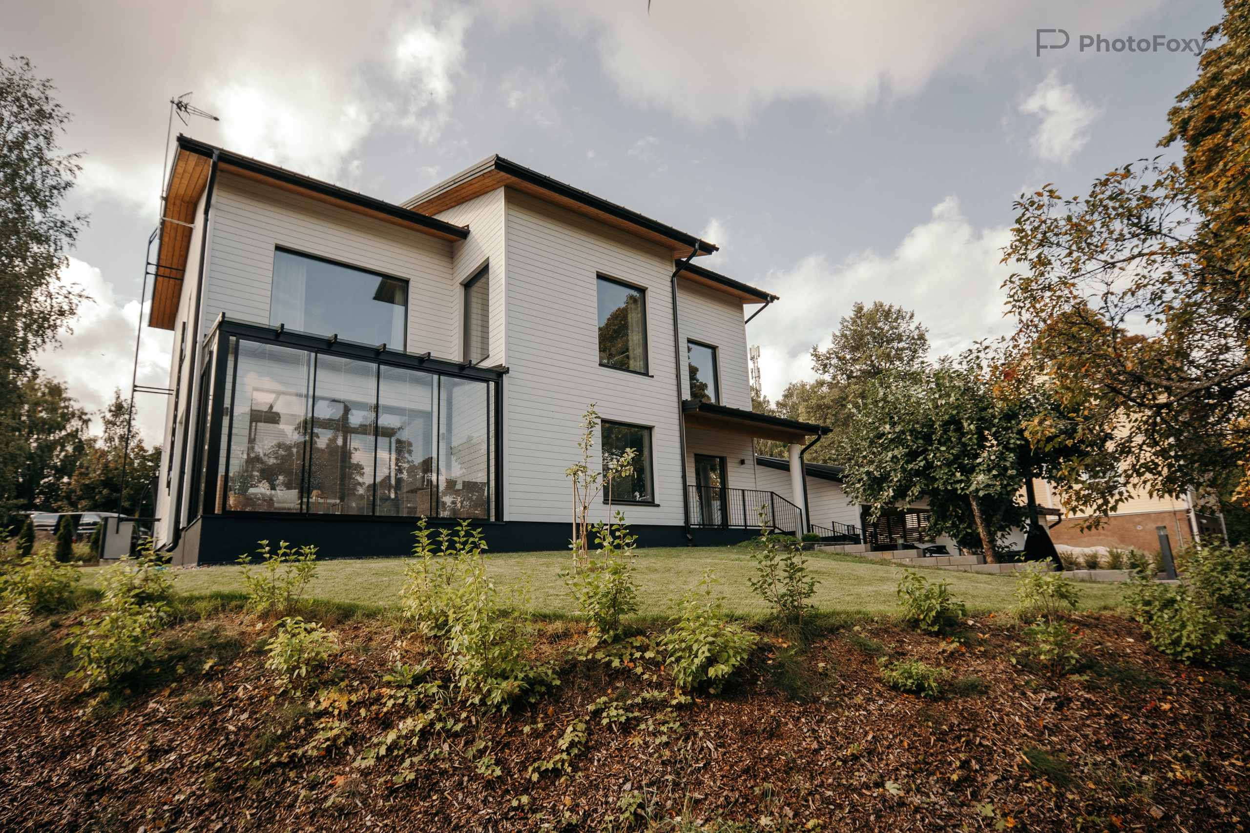 Skandinaavinen lämpö. Valokuvaaja Lahti, Helsinki Elena Salonen