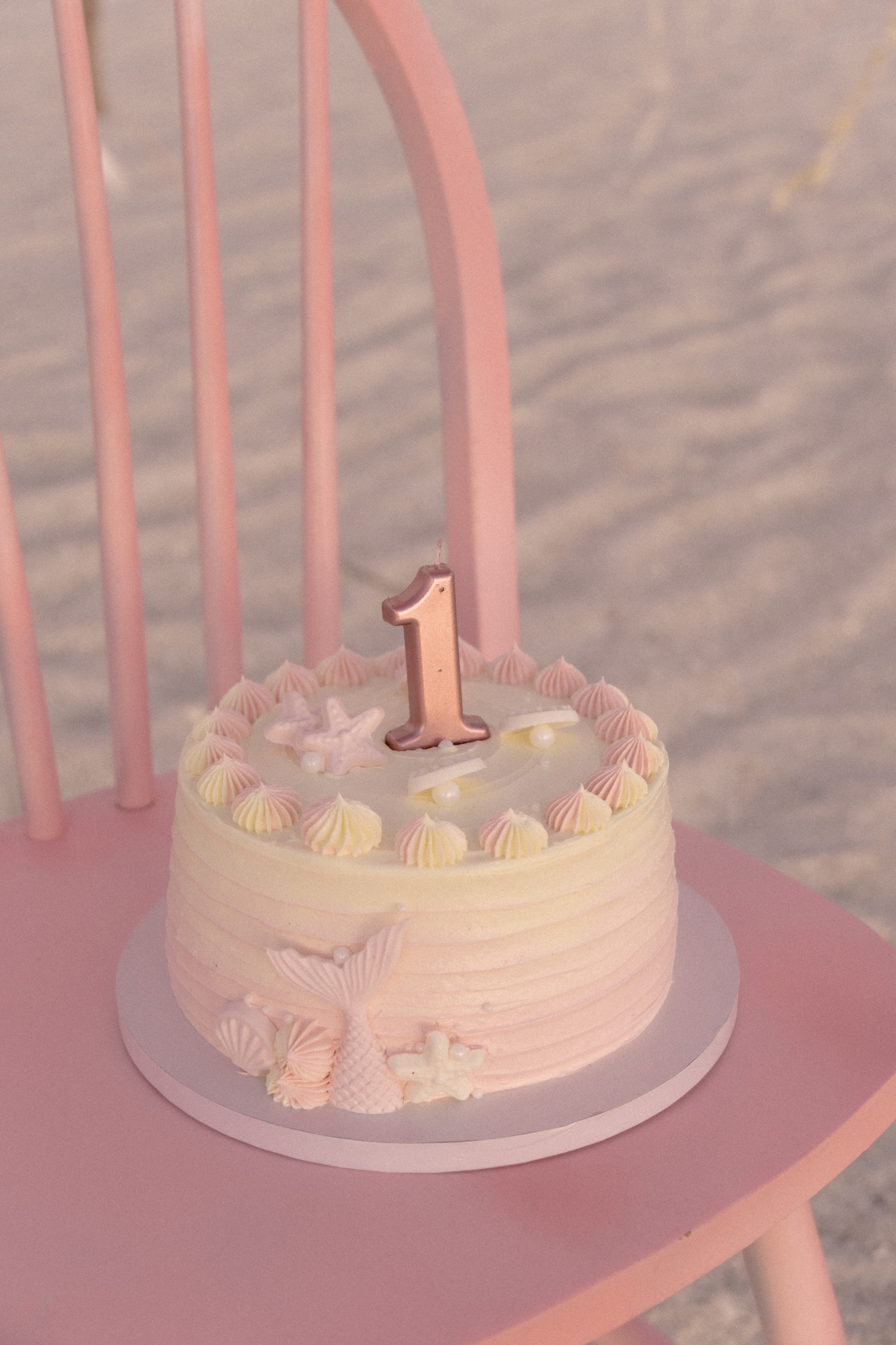 Karolina 1 year party. Photographer Vladmir Gladkov