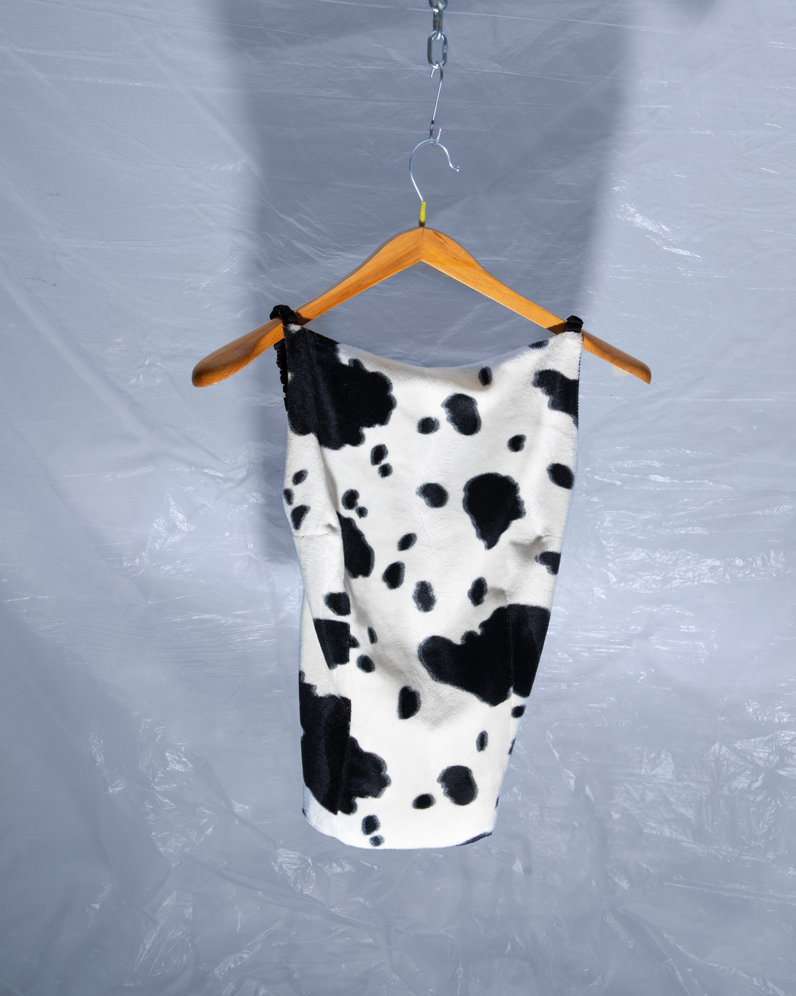 Top / T-shirt / Camicie. Aura Studio / co-design space