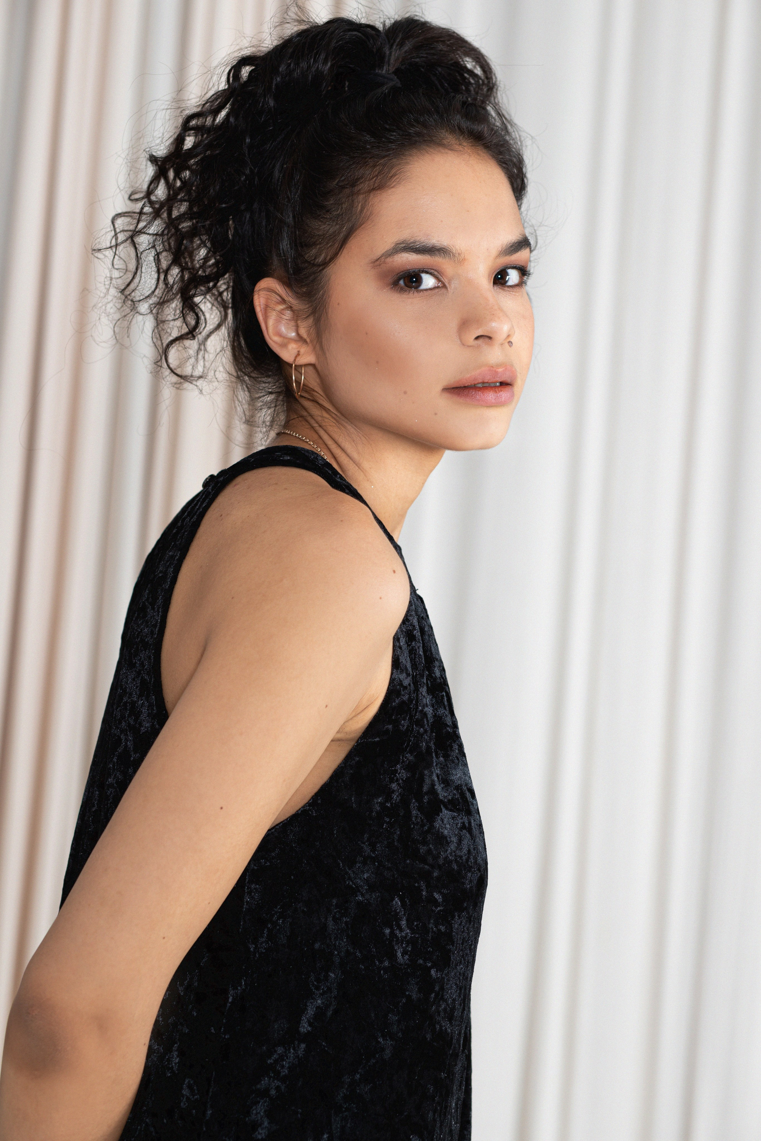 Лукбук. Фотограф Арина Виногородская