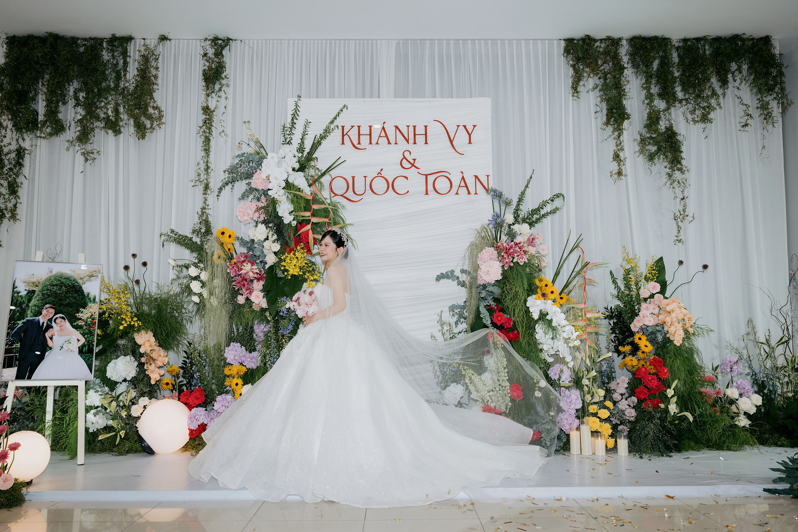 TOAN & VY / Wedding Journalism. Saigon Wedding Present | Art Beyond Moments