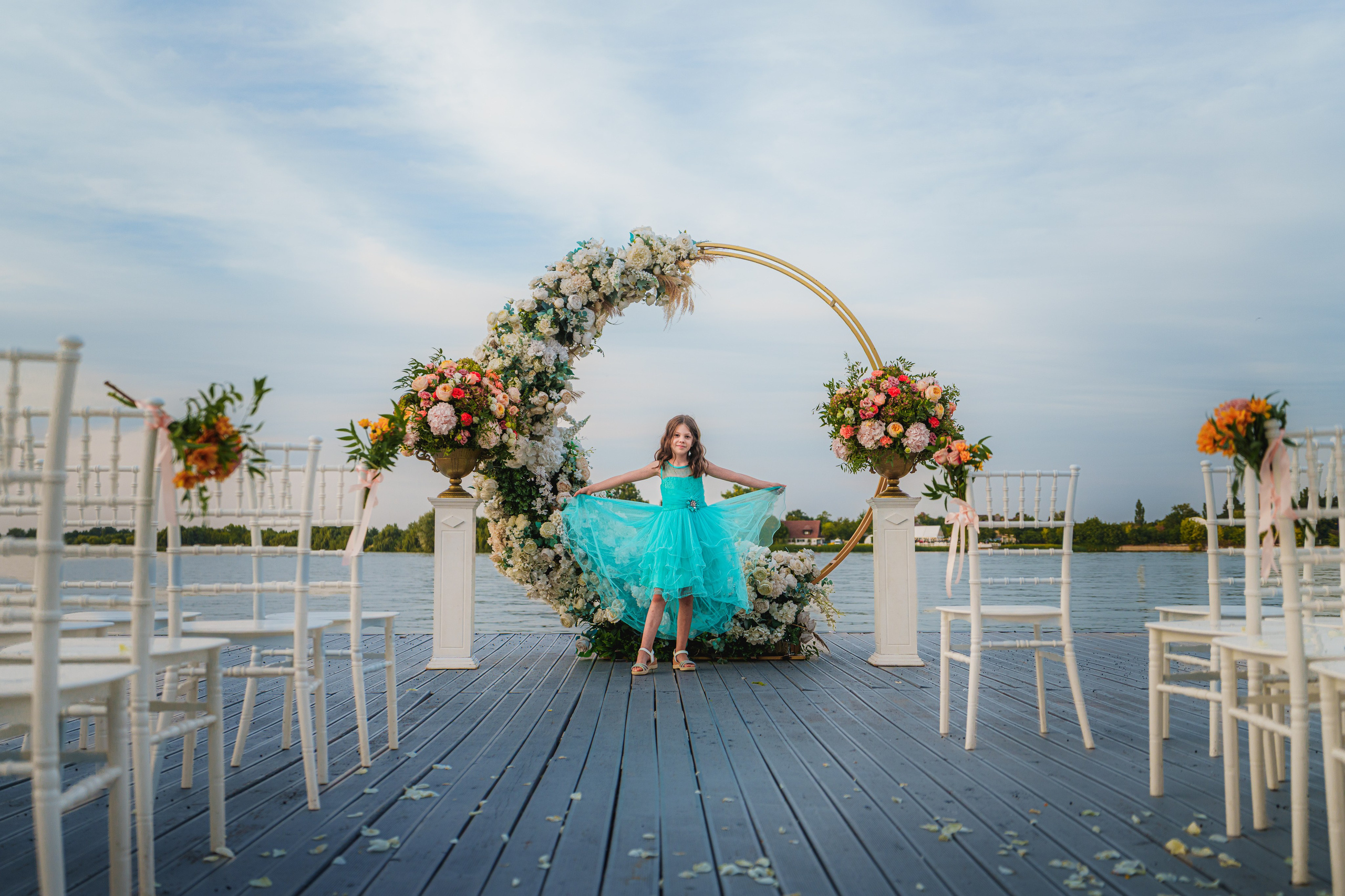 Ședința foto cu Ecaterina și Ilinca – portrete pline de zâmbete și emoție. Liviu Andrei - Fotograf