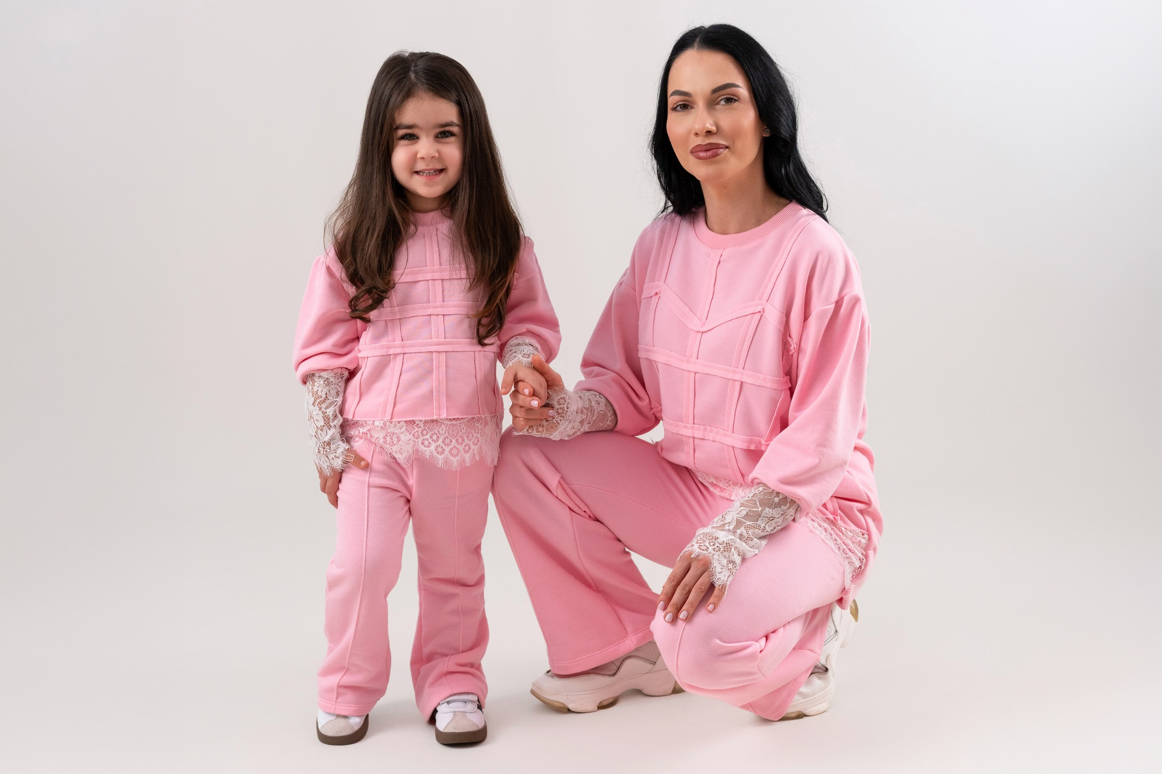 Fashion & E-commerce