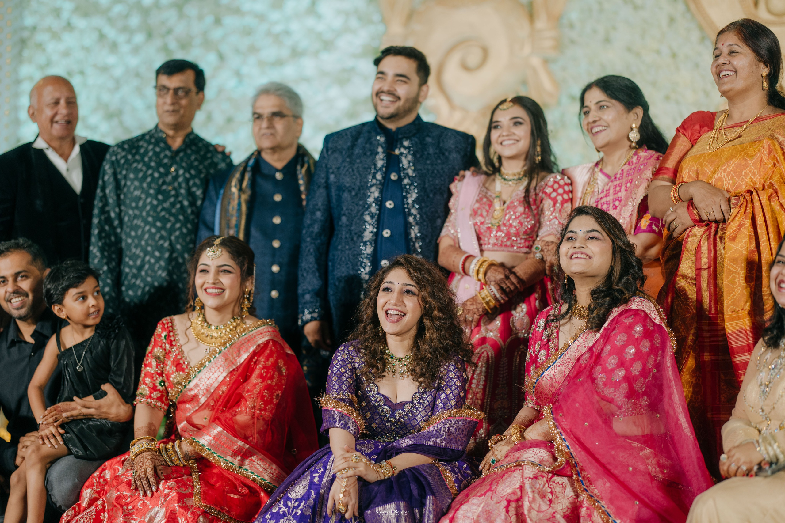 #ADIकीAESHहै