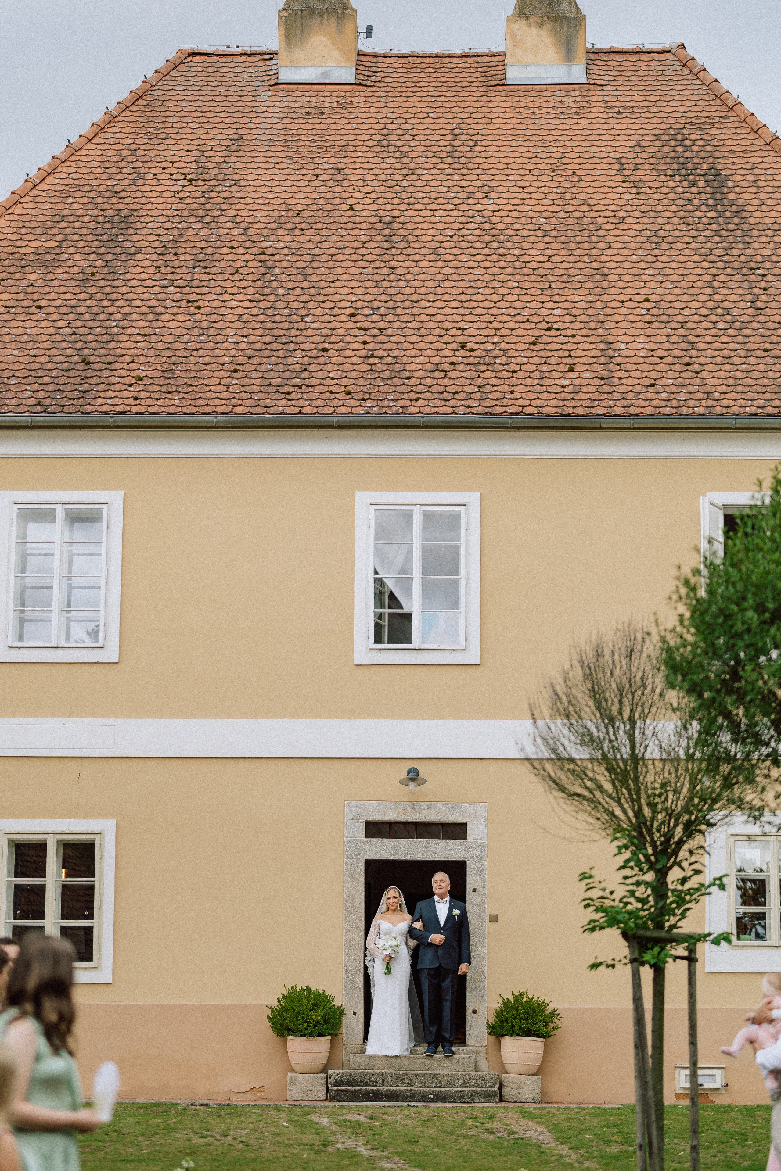 Wedding at Fara Brixi. Wedding and family photographer