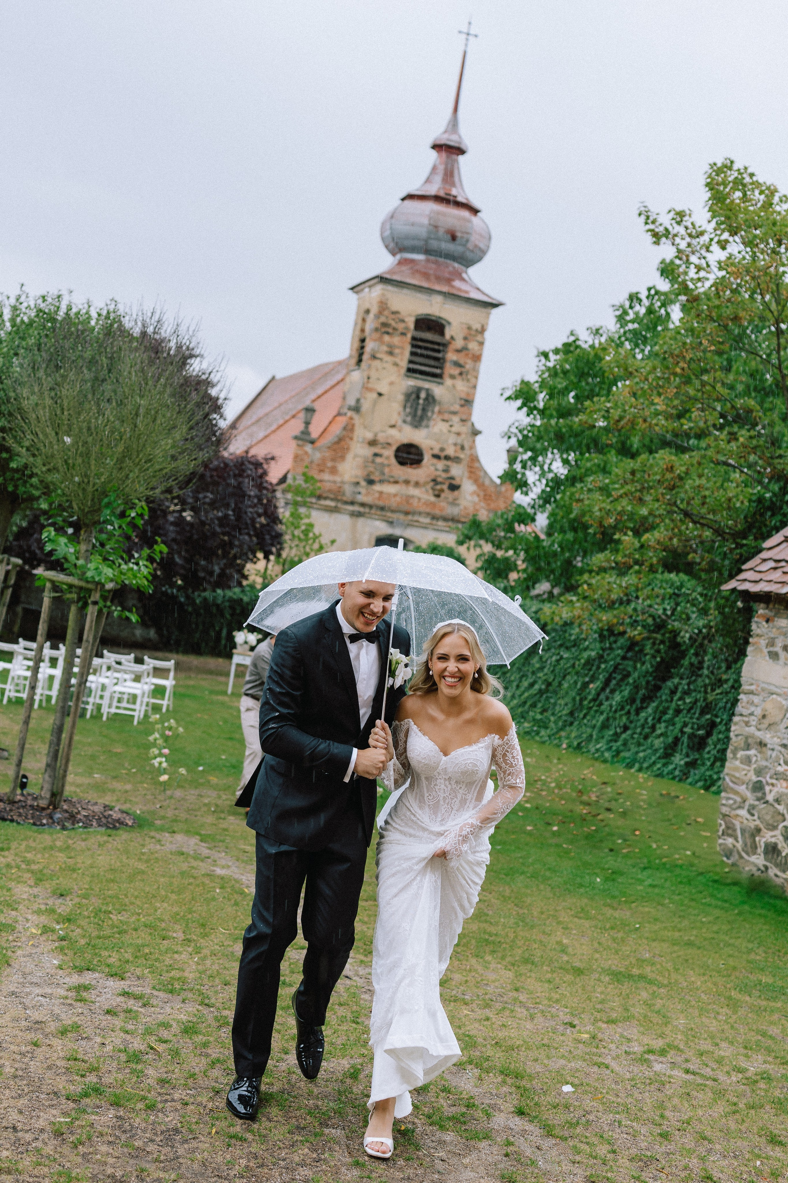 Wedding at Fara Brixi. Wedding and family photographer