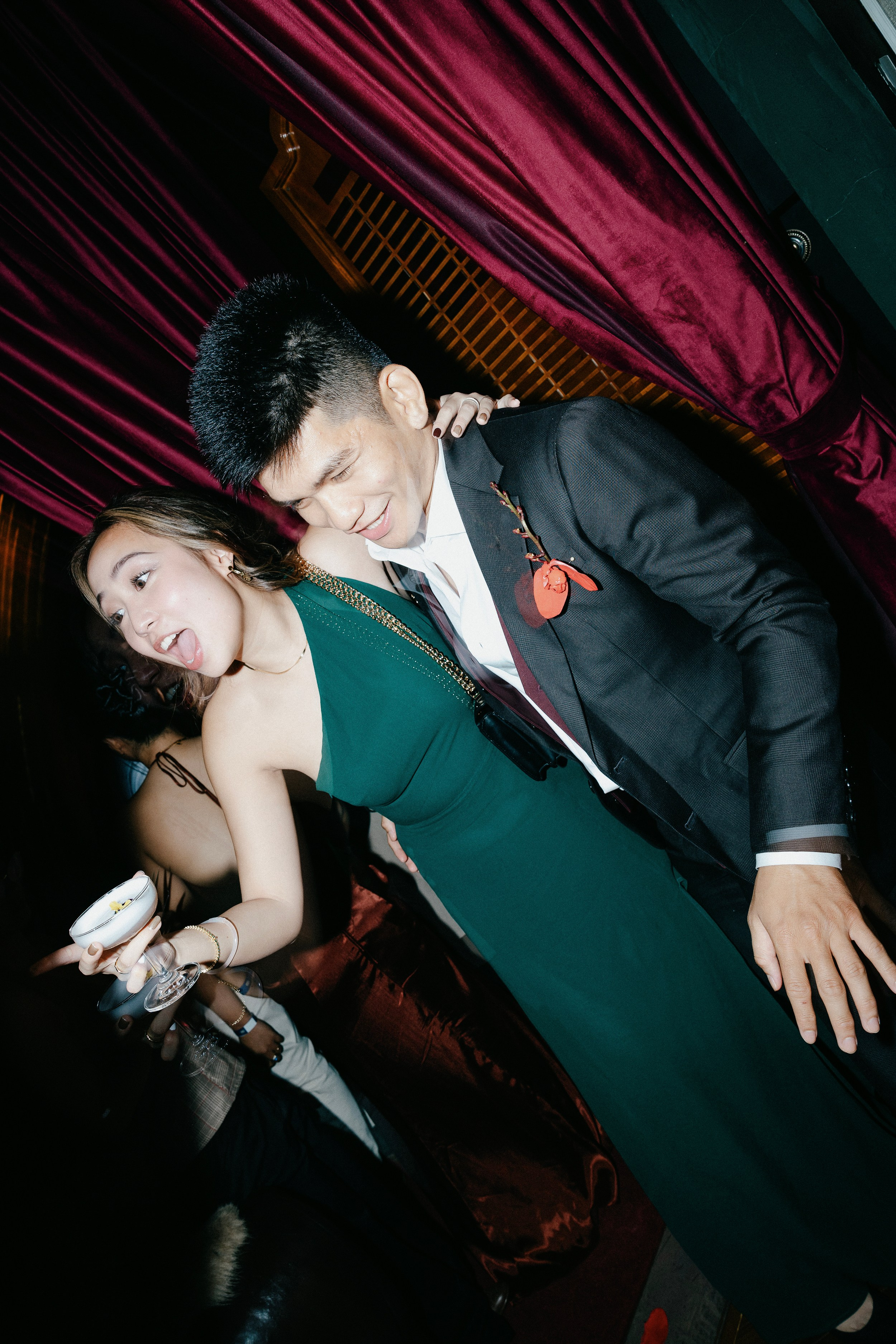 HIEP & TRINH / After wedding. Nhiếp ảnh gia đám cưới hàng đầu tại Thành Phố Hồ Chí Minh