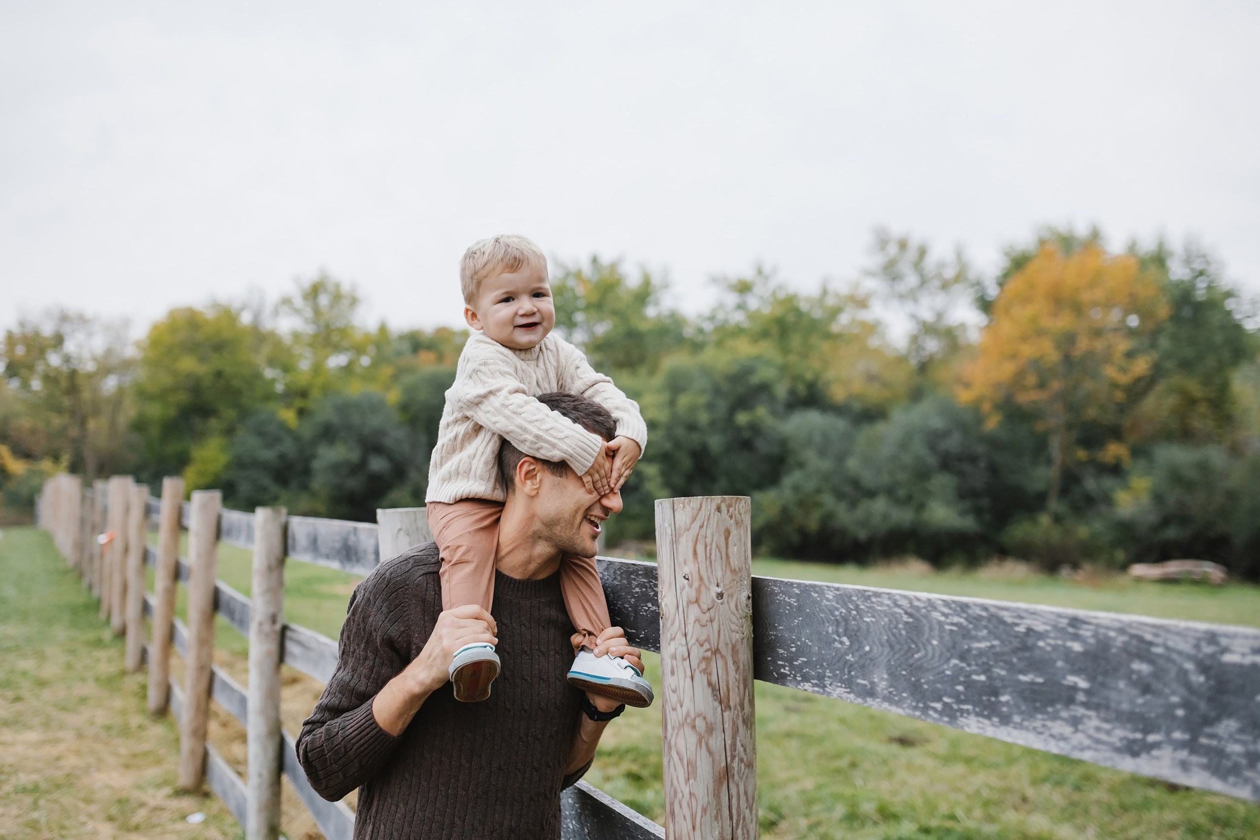 10.18.25 Family Photoshoot. Wedding family event photographer in Chicago Nick Yushevich