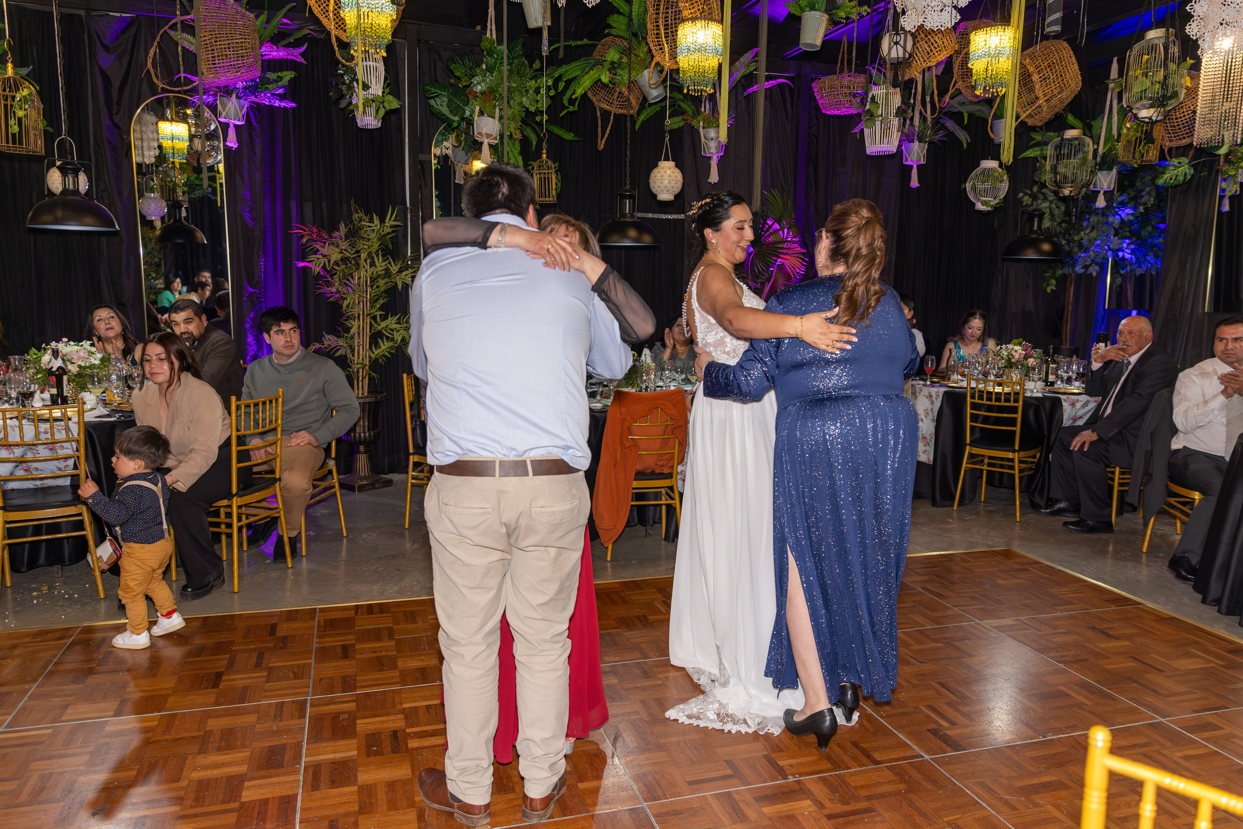 Isamar y Mauro. Dinka & Emilio - El arte de preservar lo que no se repite