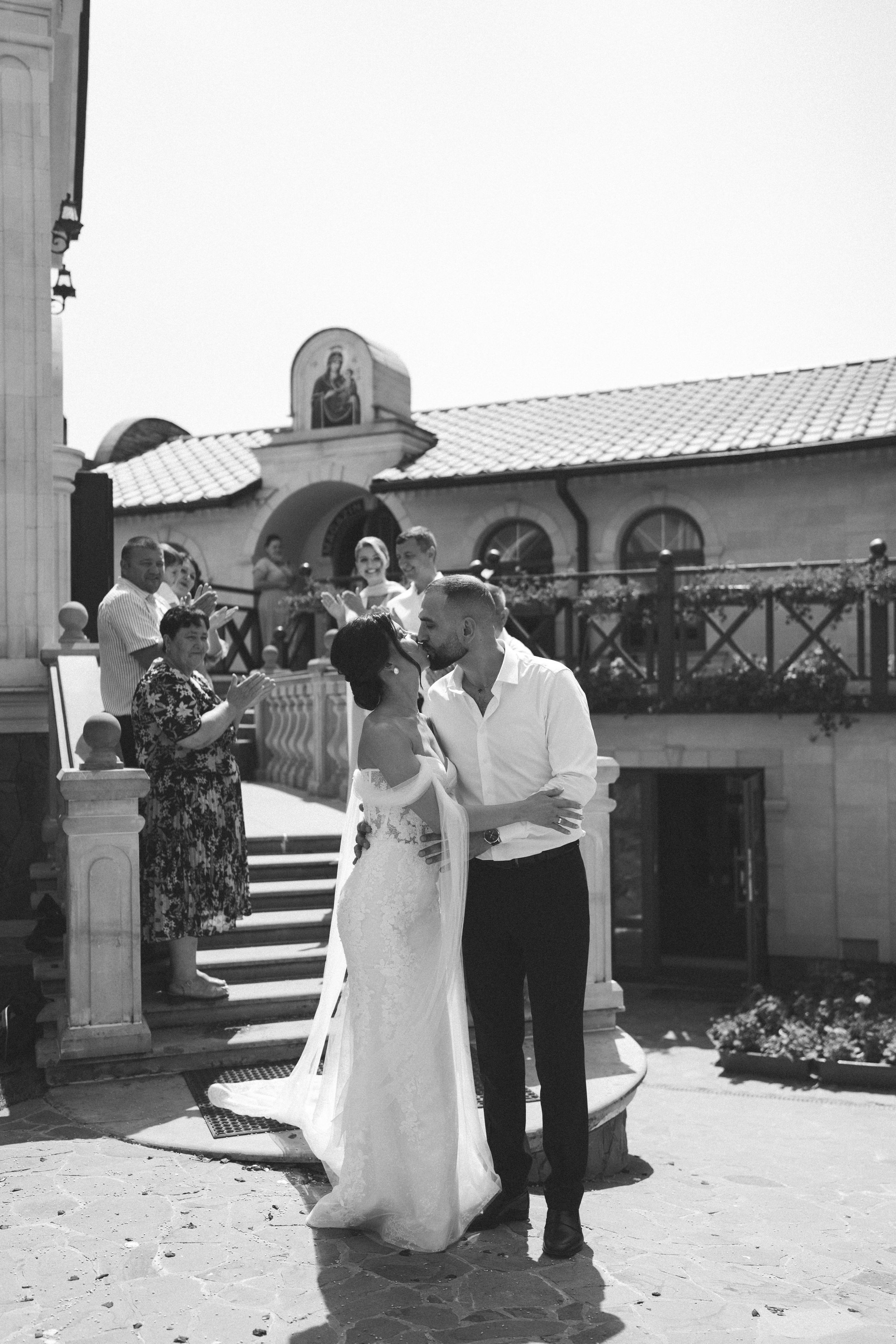 Ion & Tatiana | Cununia religioasă. Home