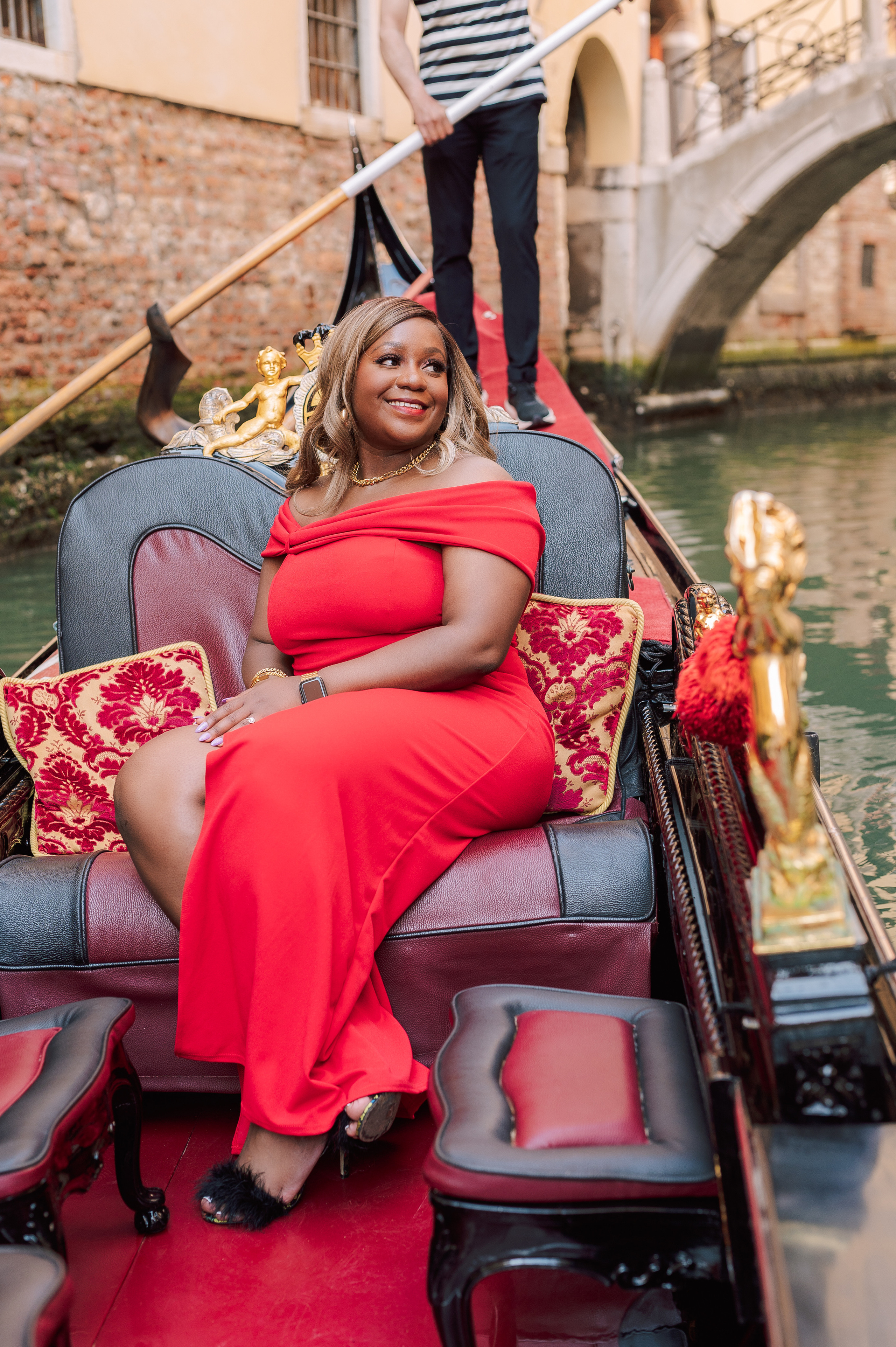 Photoshoot in gondola. Фотограф в Венеции Anna Terzi