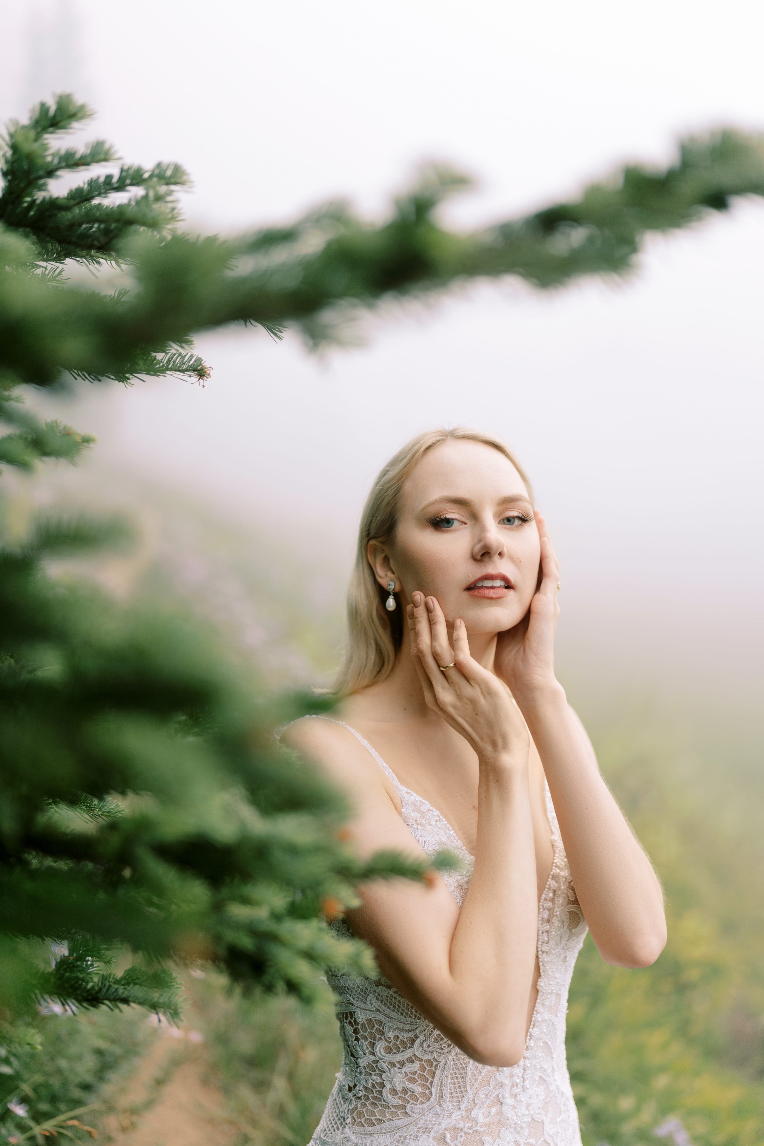 Rachel & Ryan Wedding photoshoot. August 2024. Little Tipsoo Lake, WA Day 2. EVAN ARISTOV WEDDING PHOTOGRAPHY — Seattle Wedding Photographer