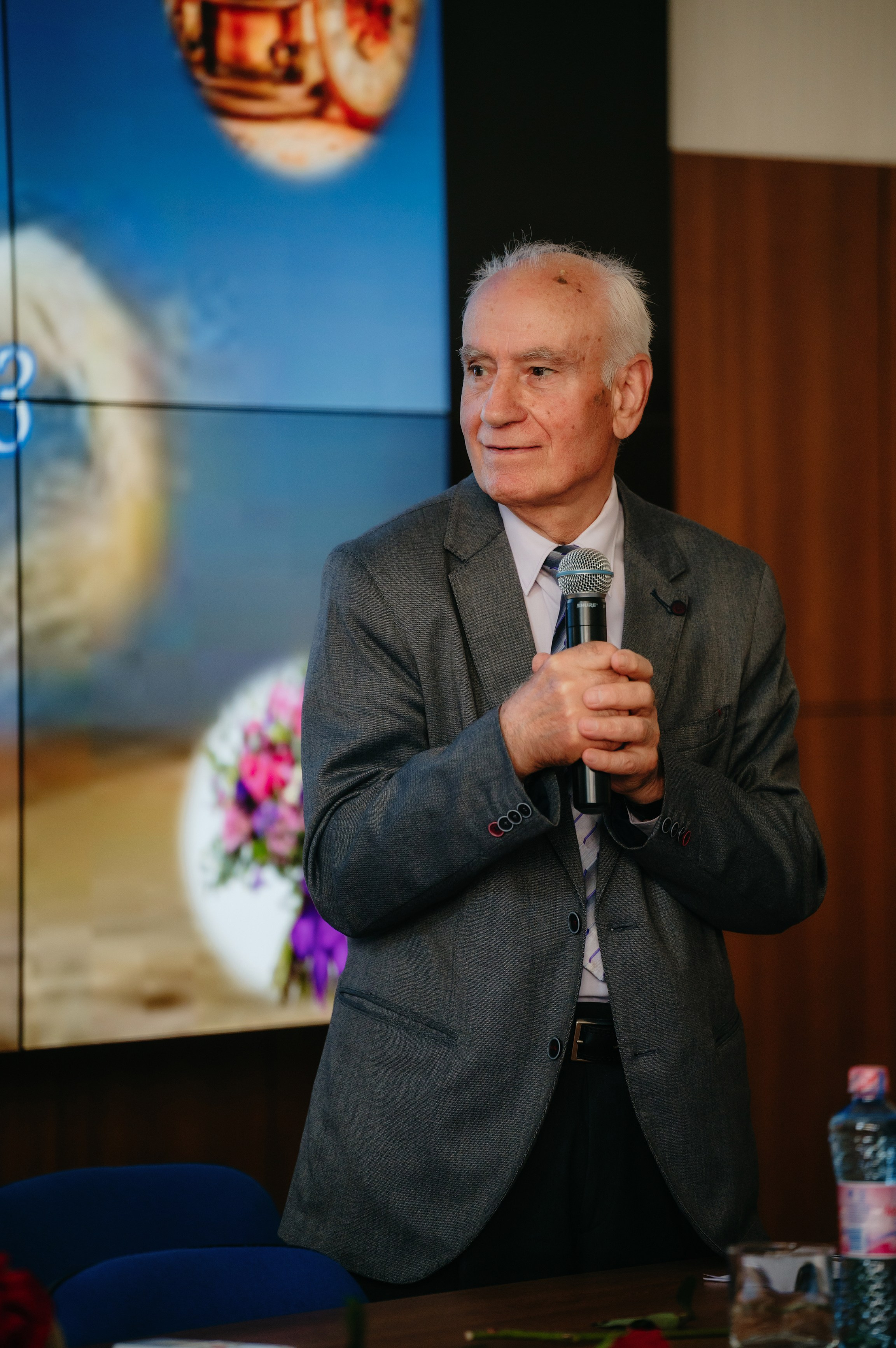 Medicina Veterinara — dupa 30 de ani…. Laurentiu Stefan StoryTeller