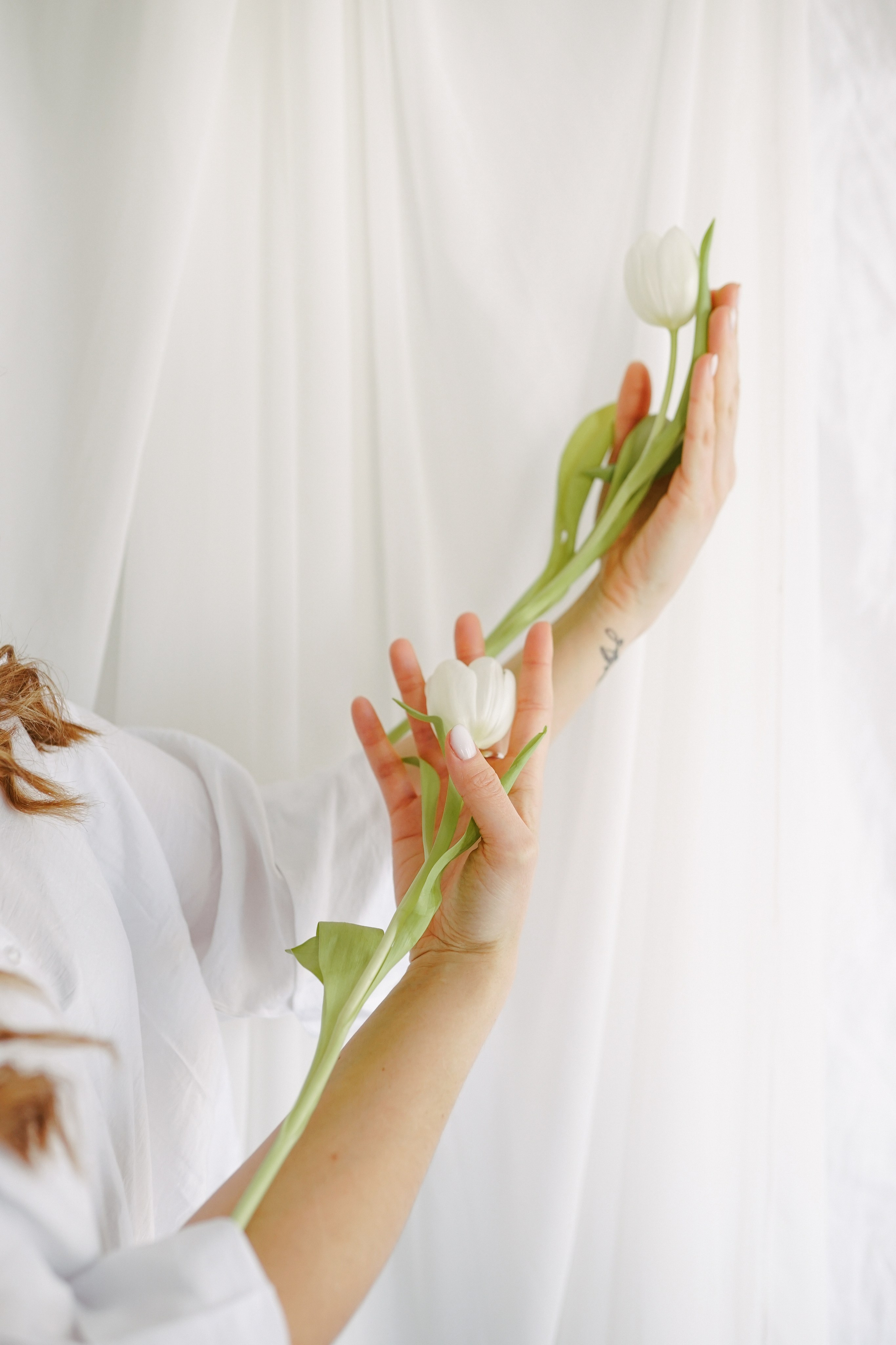 Fotografie de Portret Brașov | Artist Mădălina Beda. Madalina Beda- Artist vizual, fotograf, doula la nastere, consultant babywearing Brasov si in toata tara