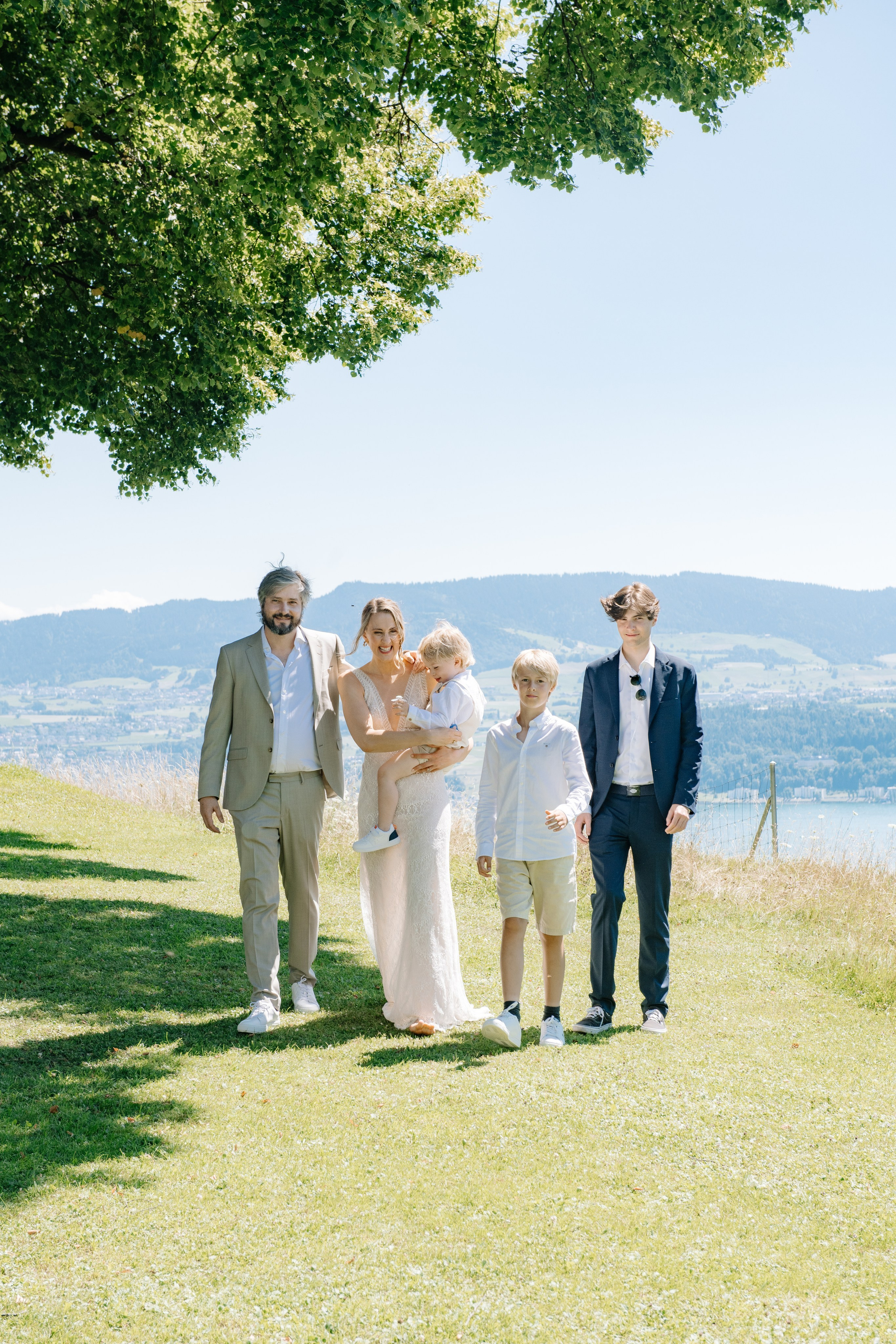 PORTFOLIO. I am Elena Altendorfer. Wedding photographer in Zurich and Switzerland