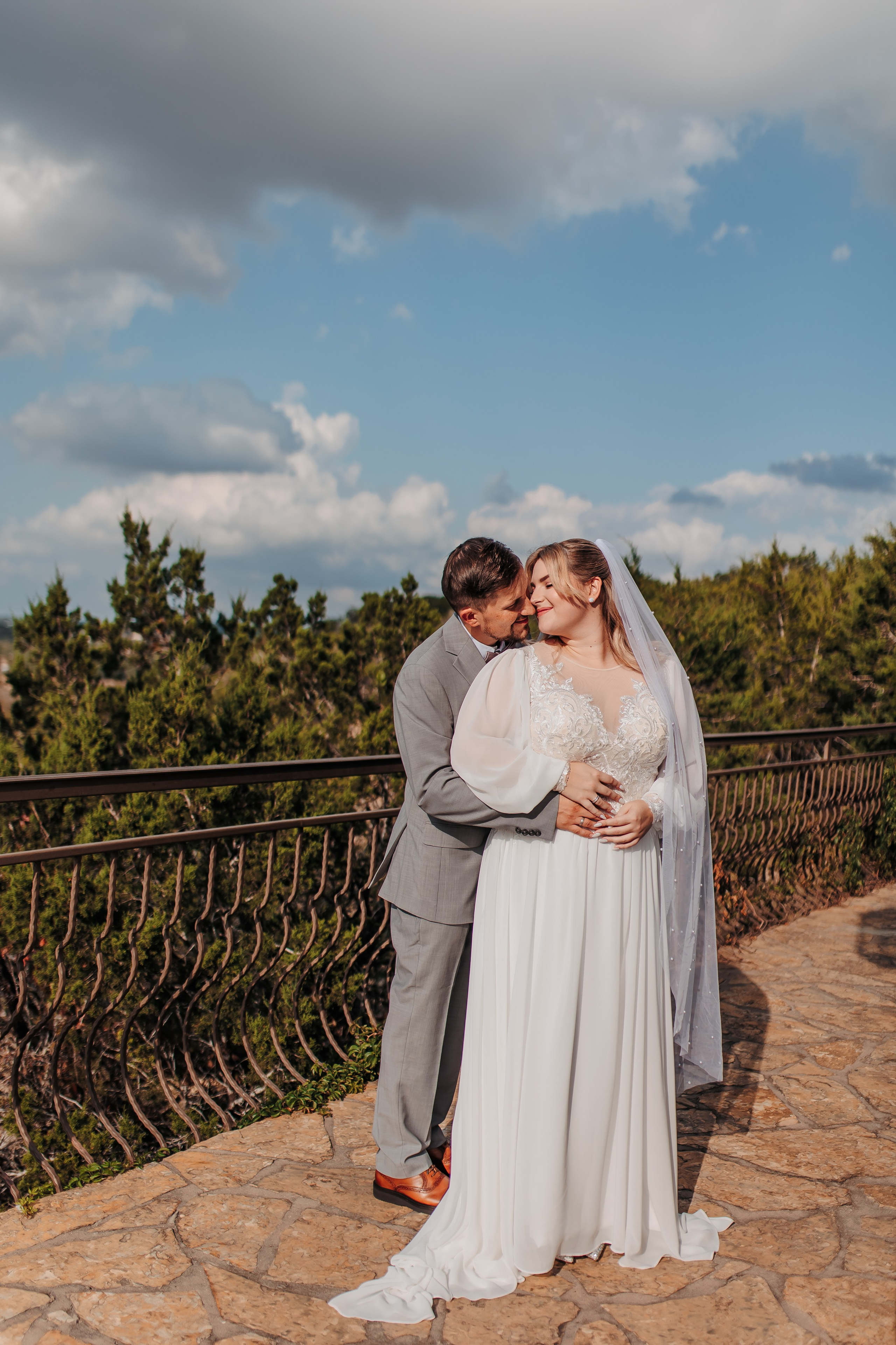 KRISTINA & IVAN’S CHAPEL DULCINEA WEDDING IN AUSTIN. Professional Photography in Austin, TX — Family, Newborn, Maternity