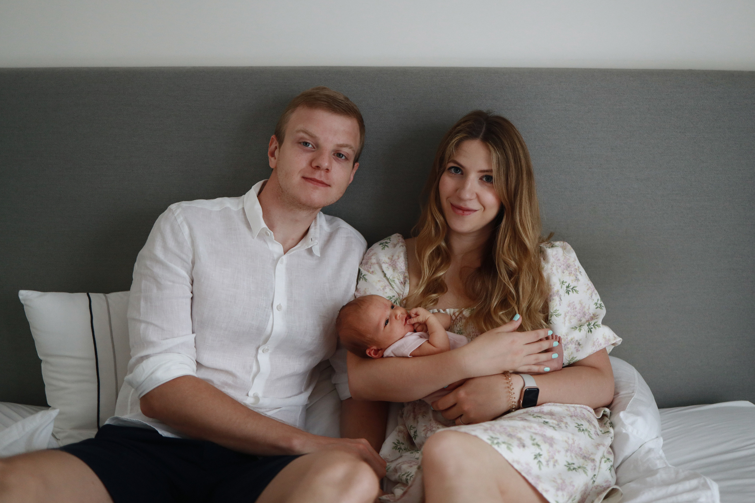 Emily 2 weeks old. Newborn and Family Photographer in Bromley, London, Liliya Potekhina