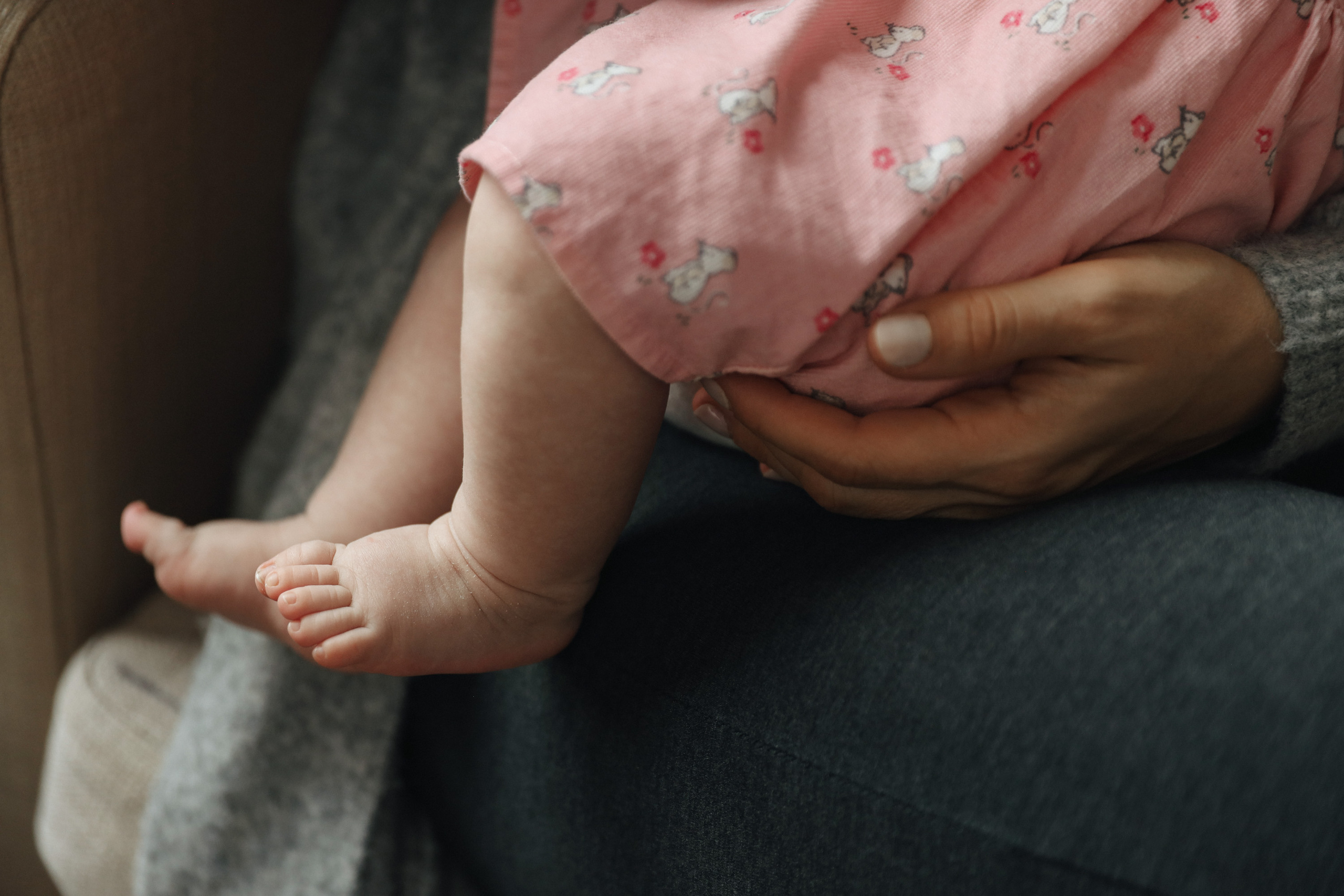 Olga&Roma’s family. Newborn and Family Photographer in Bromley, London, Liliya Potekhina