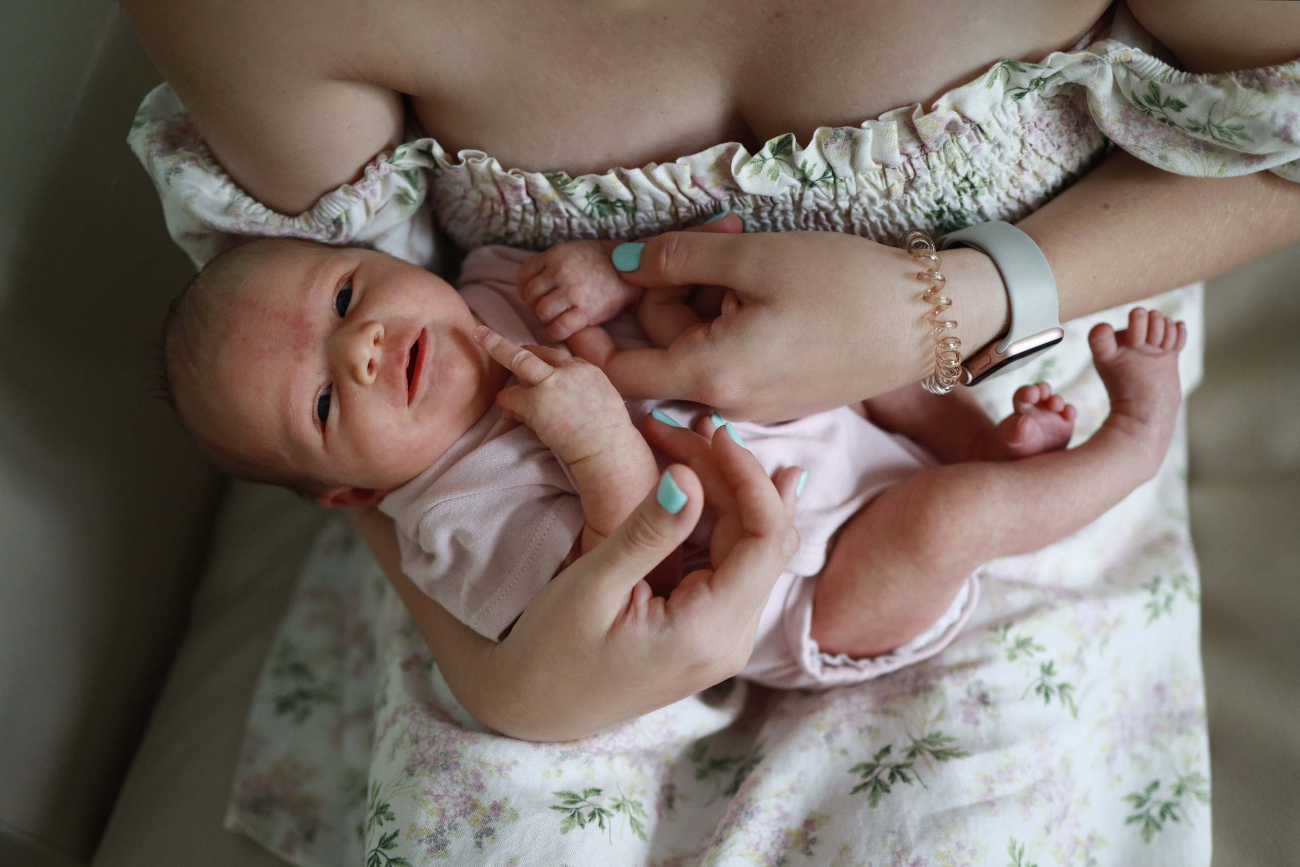 Emily 2 weeks old. Newborn and Family Photographer in Bromley, London, Liliya Potekhina