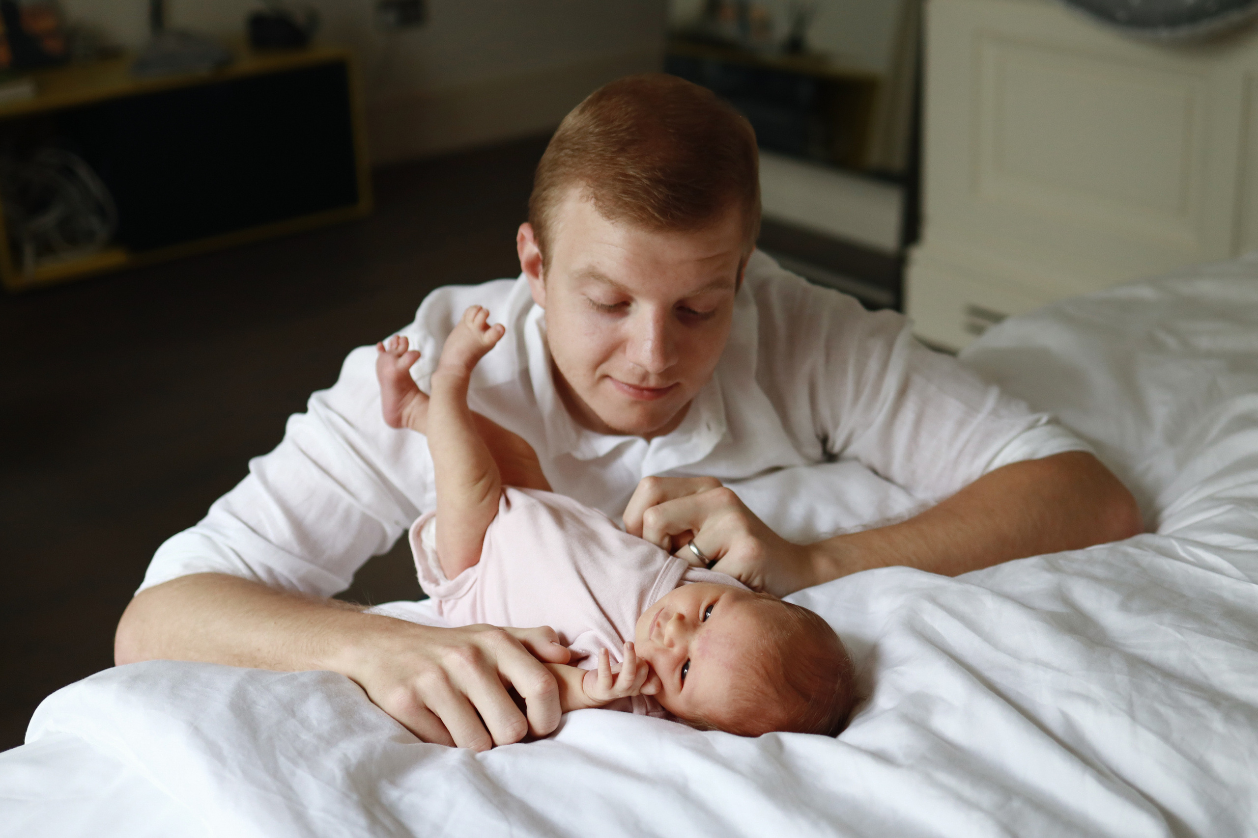 Emily 2 weeks old. Newborn and Family Photographer in Bromley, London, Liliya Potekhina