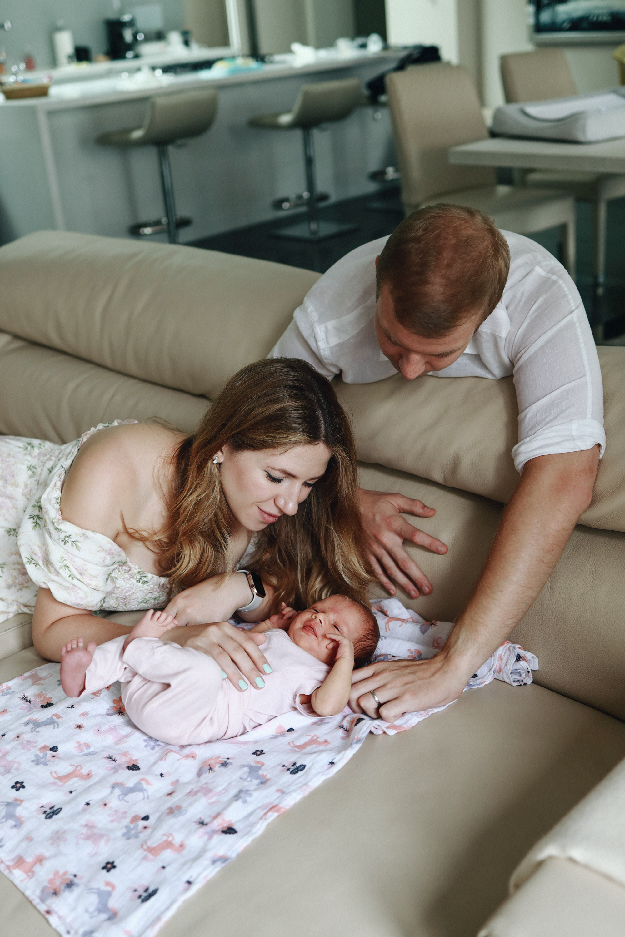 Emily 2 weeks old. Newborn and Family Photographer in Bromley, London, Liliya Potekhina