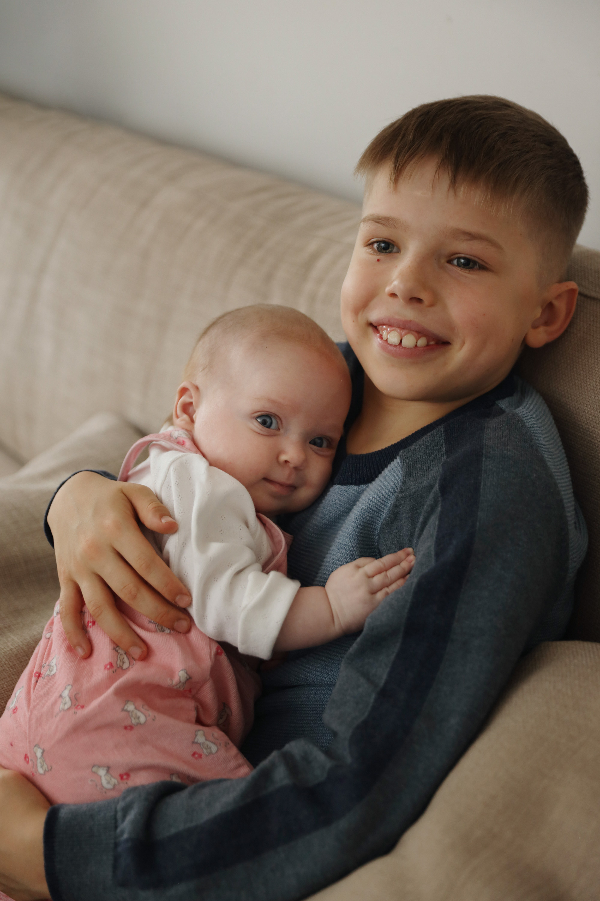 Olga&Roma’s family. Newborn and Family Photographer in Bromley, London, Liliya Potekhina