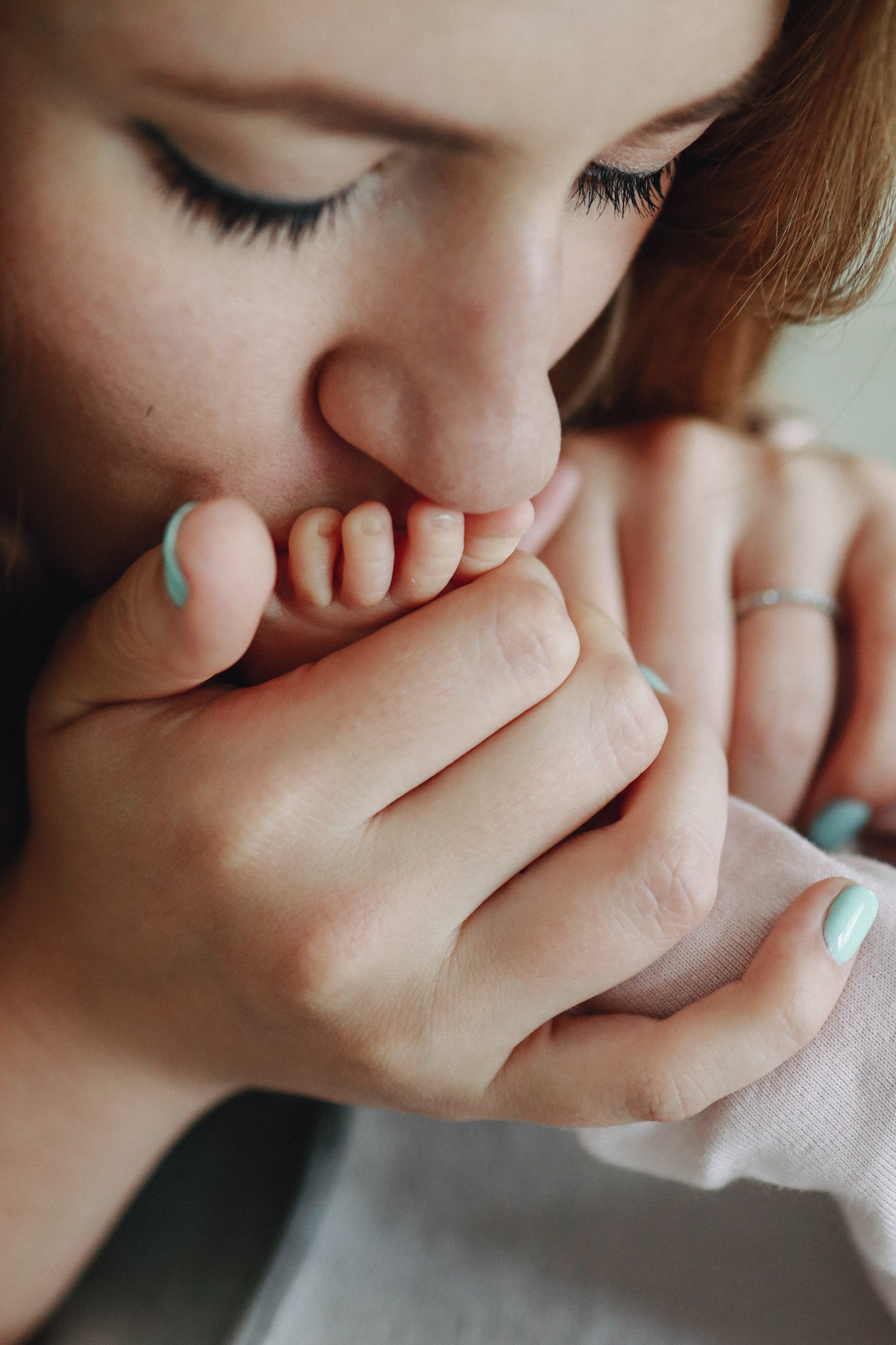 Emily 2 weeks old. Newborn and Family Photographer in Bromley, London, Liliya Potekhina