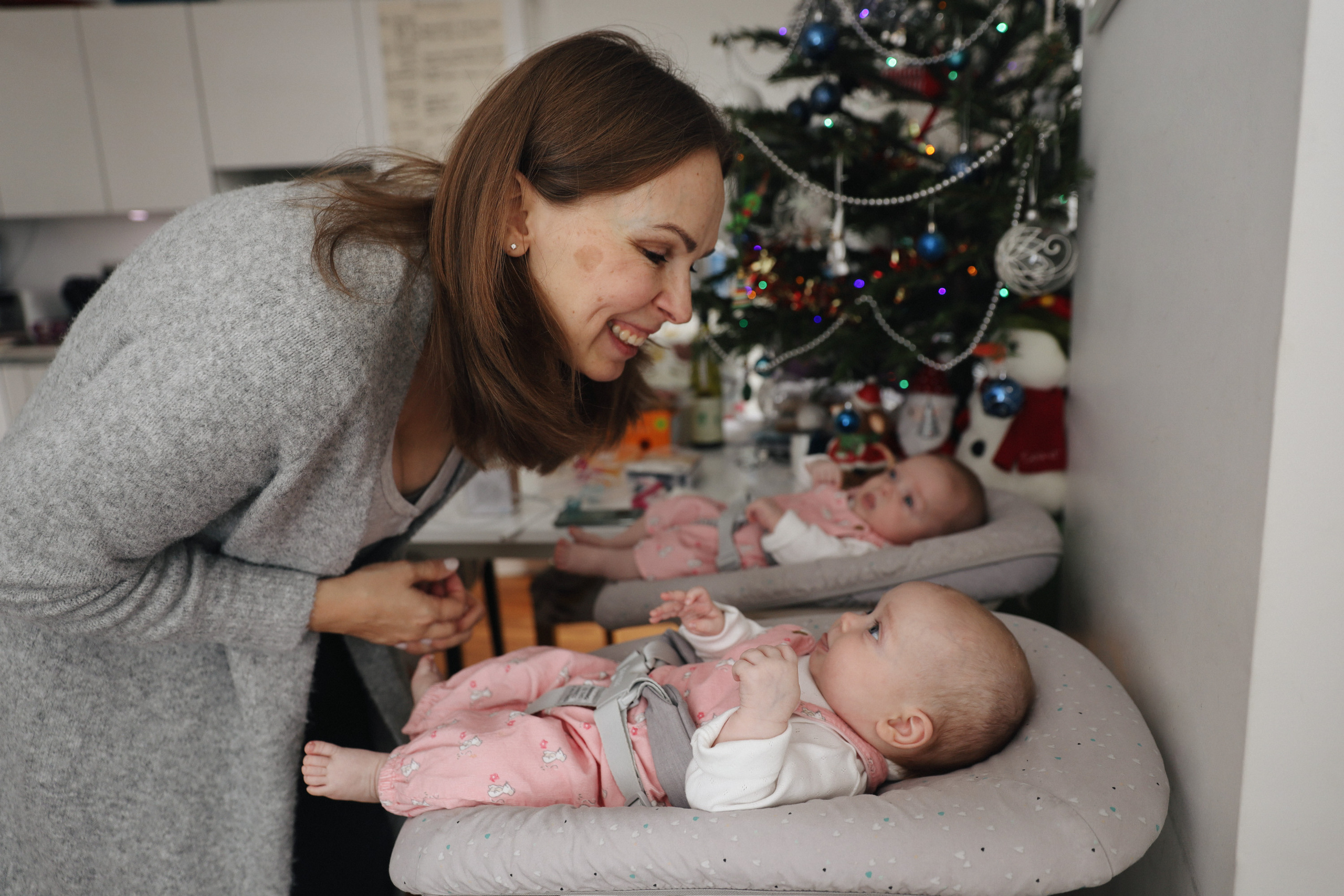 Olga&Roma’s family. Newborn and Family Photographer in Bromley, London, Liliya Potekhina