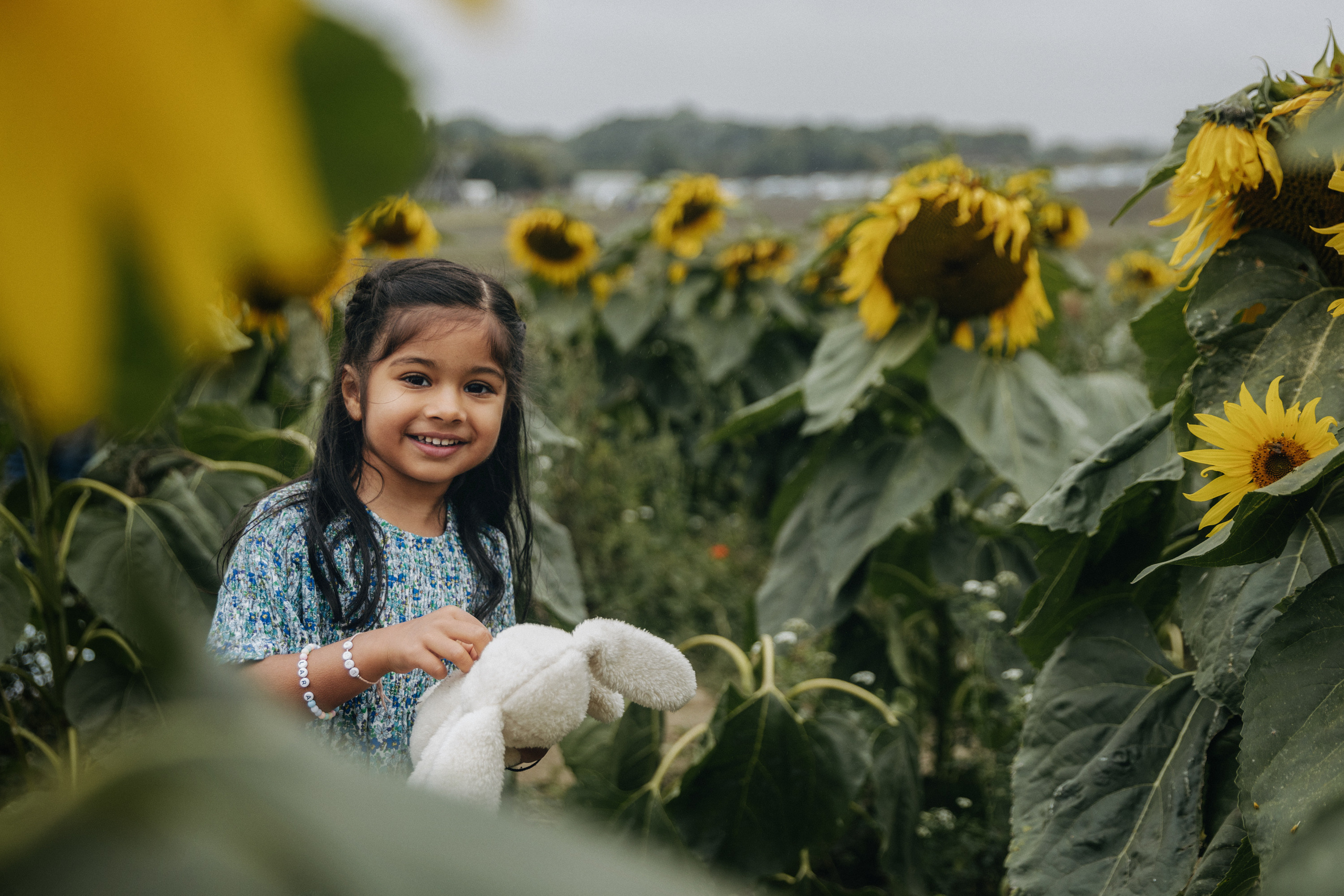 Vie’s family Sunflowers. Newborn and Family Photographer in Bromley, London, Liliya Potekhina