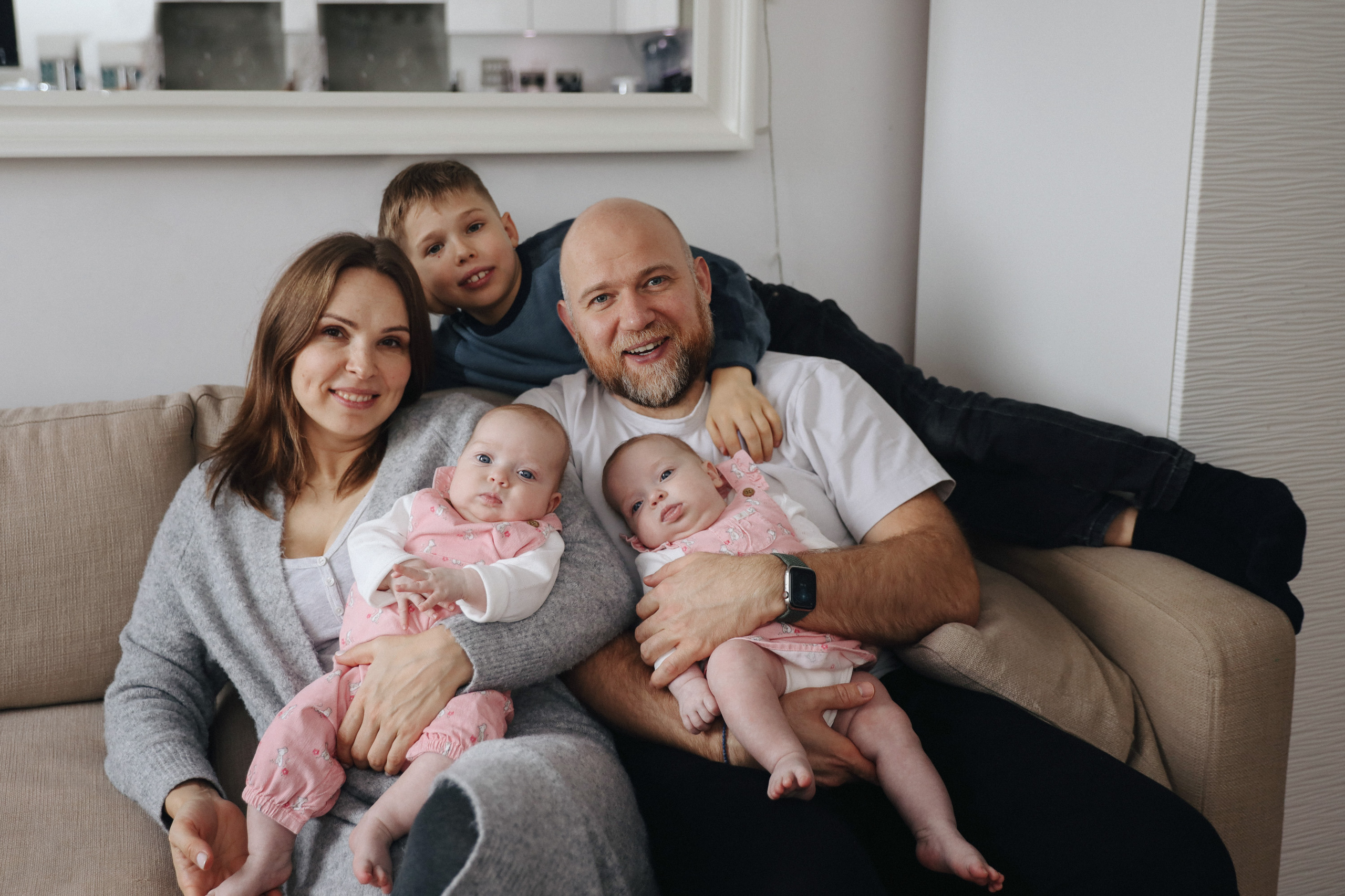 Olga&Roma’s family. Newborn and Family Photographer in Bromley, London, Liliya Potekhina