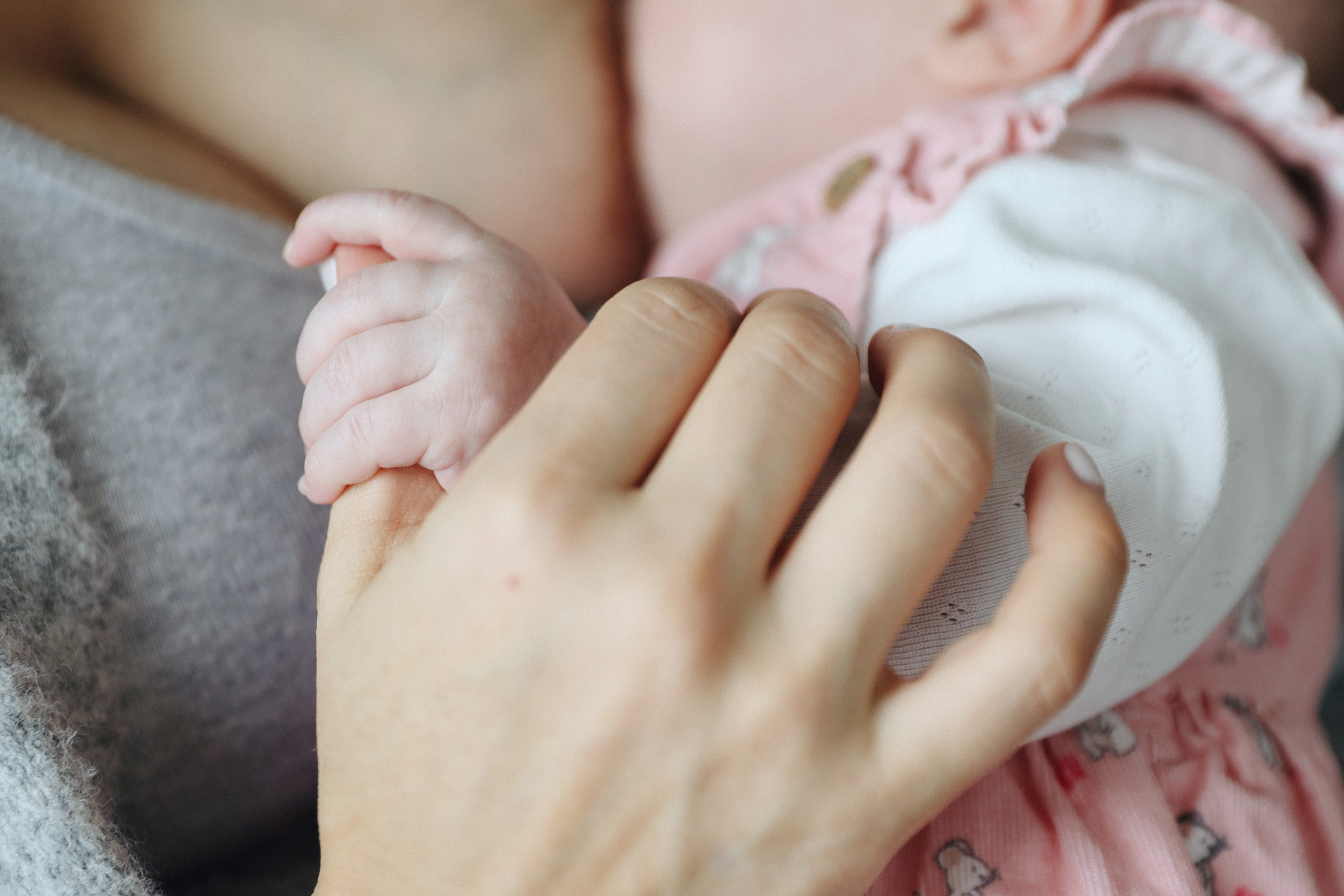 Olga&Roma’s family. Newborn and Family Photographer in Bromley, London, Liliya Potekhina