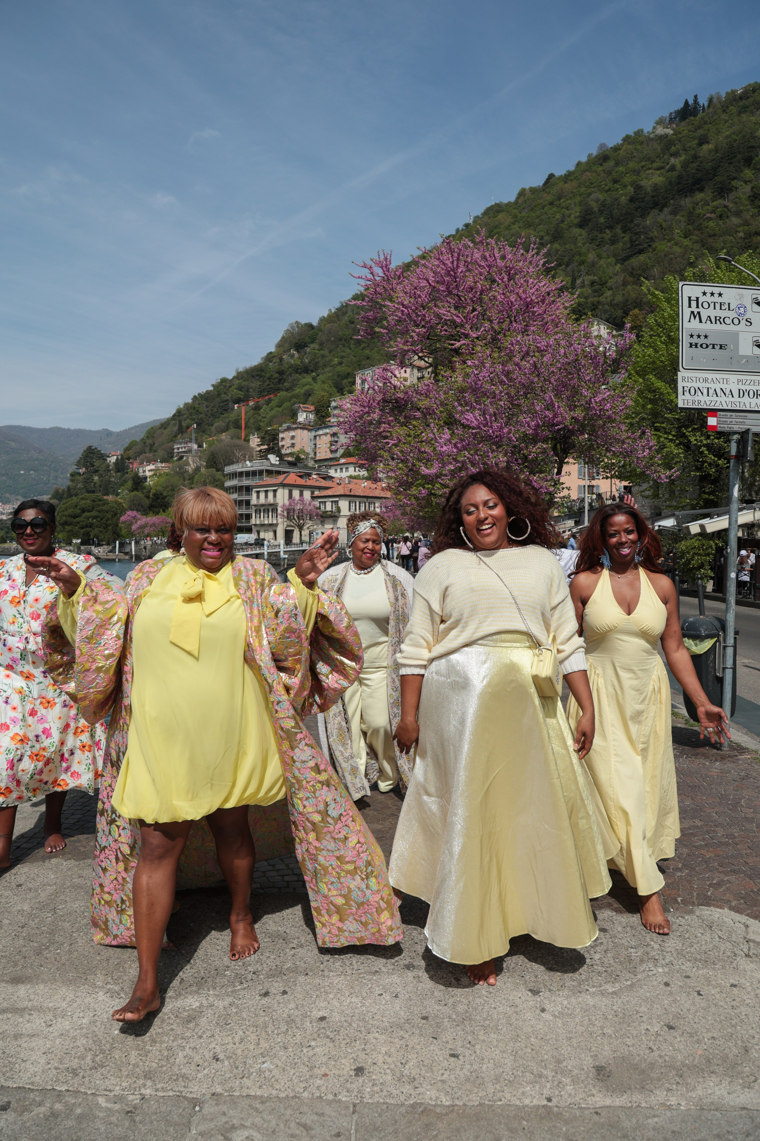 Girls Trip Como. Photographer in Milan |Mila Pro Photo