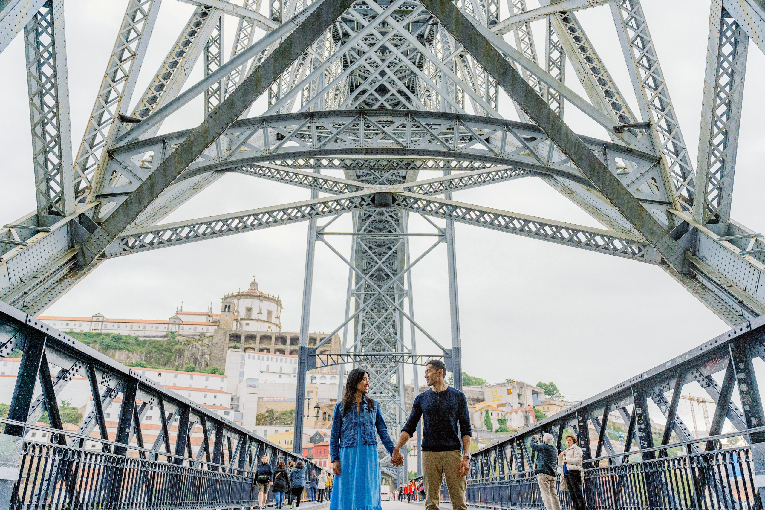 Michele & Darar in Porto. Porto Travel Photographer | Couples & Vacation Photos in Portugal — WePortugal