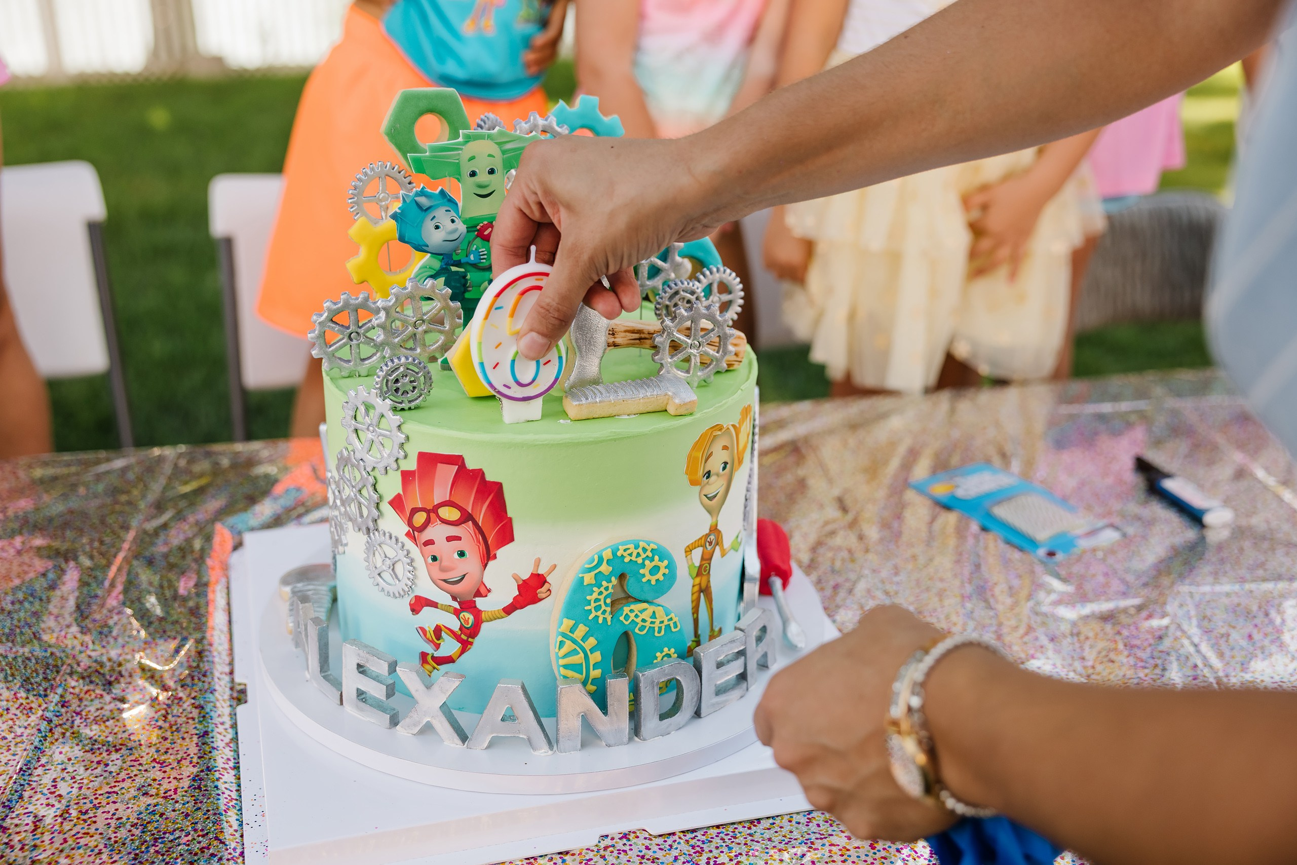 Birthday Party. Wedding family event photographer in Chicago Nick Yushevich