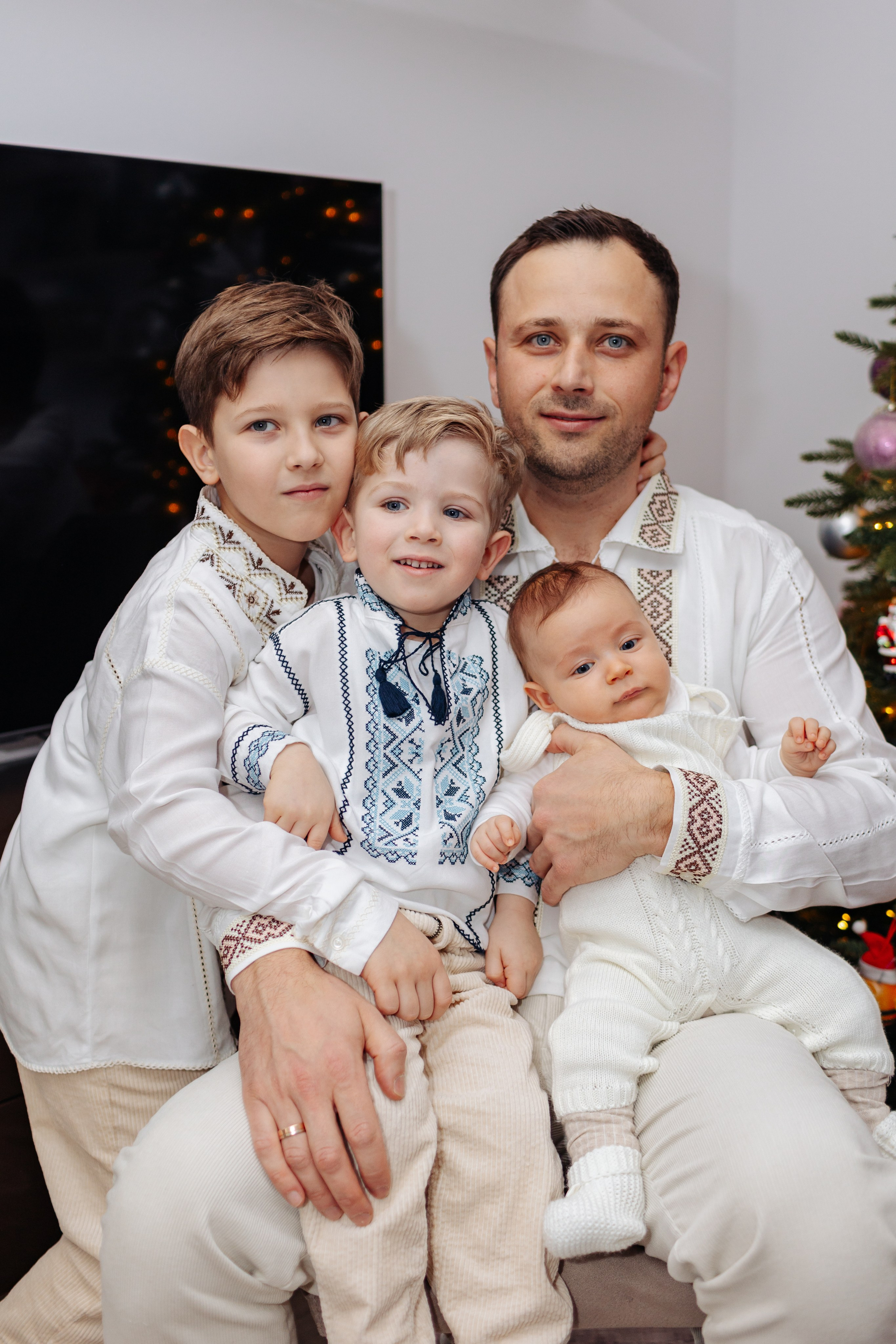 Botezul micuțului Matteo. Cristina Andronache fotograf Brașov fotograf de familie fotograf de nunta Brașov