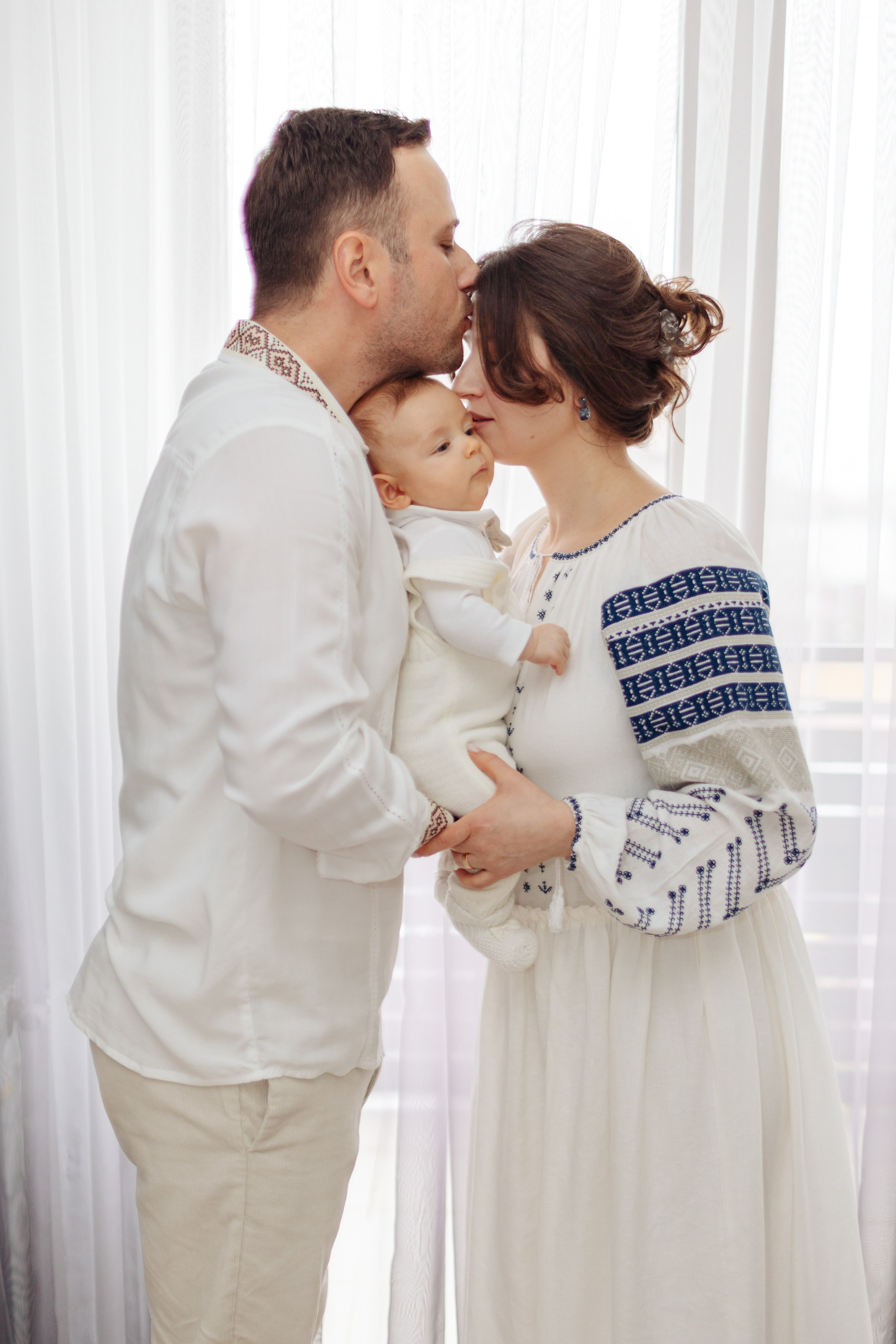 Botezul micuțului Matteo. Cristina Andronache fotograf Brașov fotograf de familie fotograf de nunta Brașov