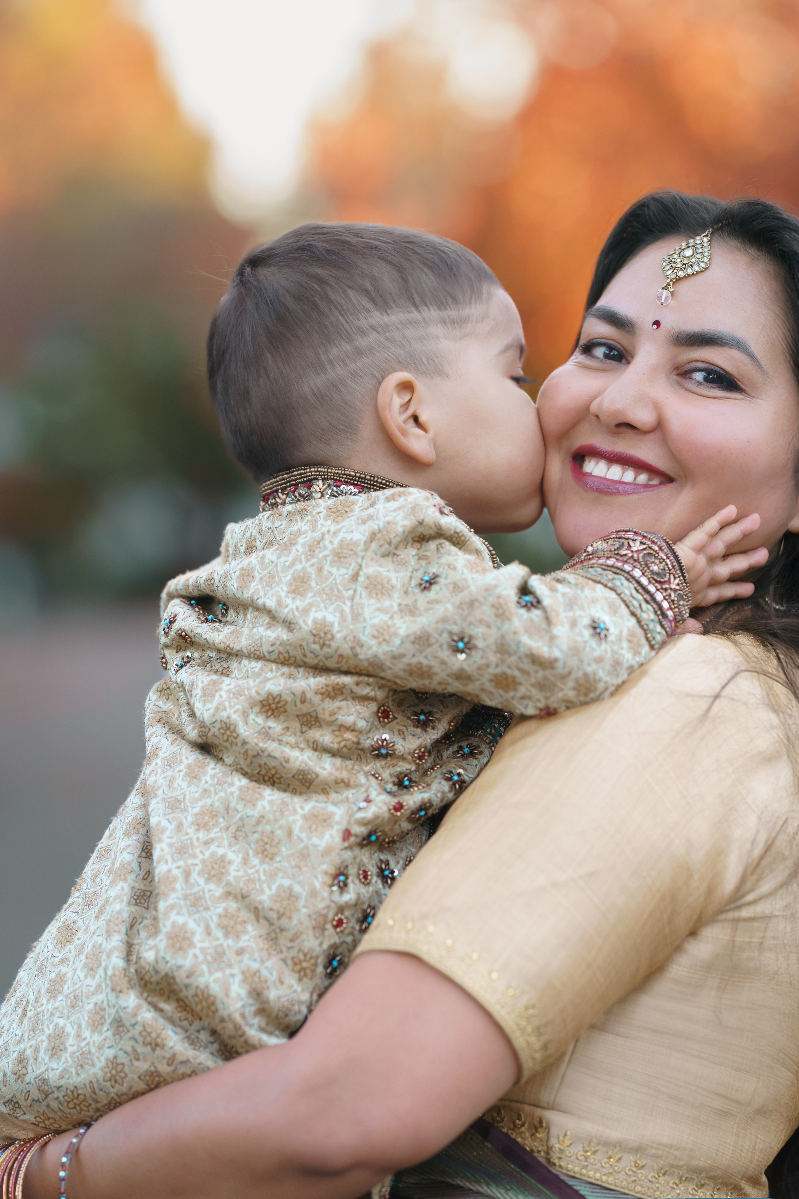 Chocolate family look. Tatiana Smirnova — Photographer