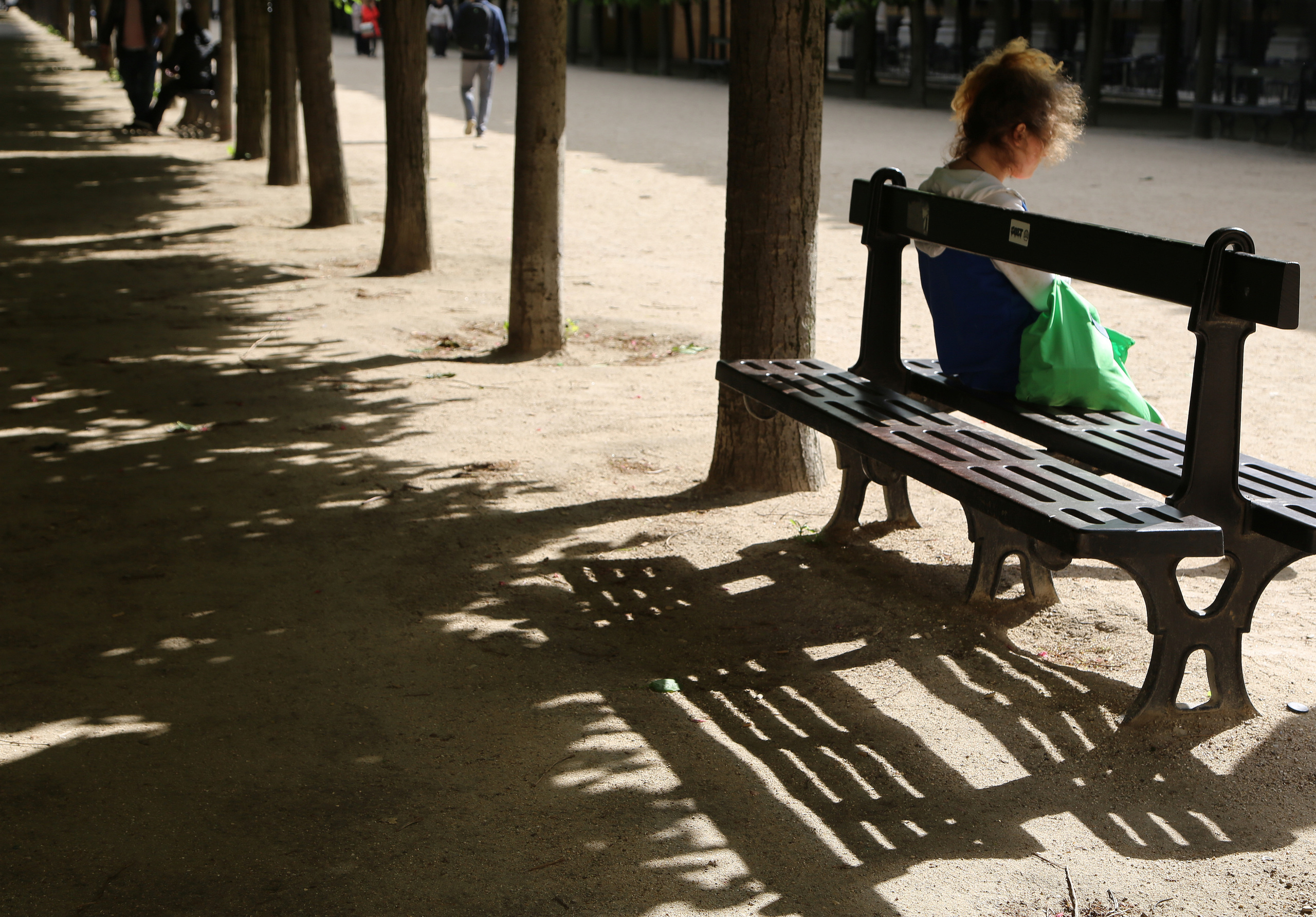 SCÈNES DE LA VIE PARISIENNE. Natalia Bogdanovska. Films et photographie corporate en France