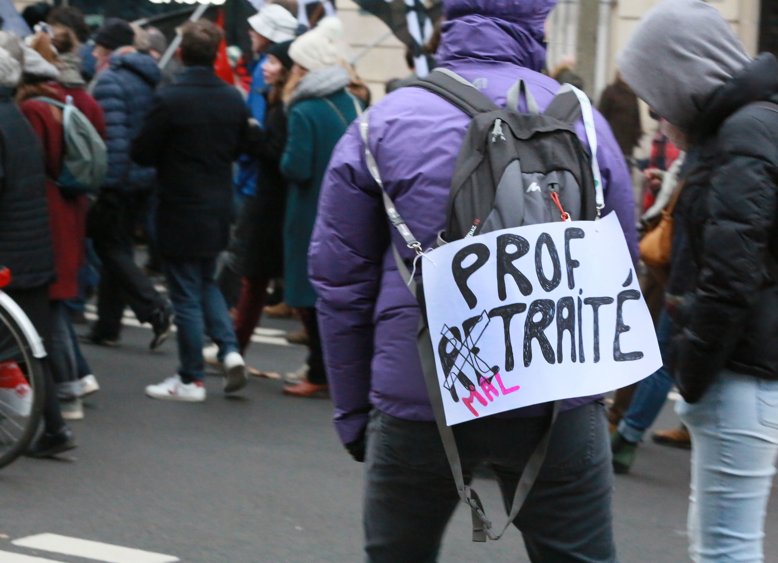 Manifestations contre la loi de la « sécurité globale ». Natalia Bogdanovska. Films et photographie corporate en France
